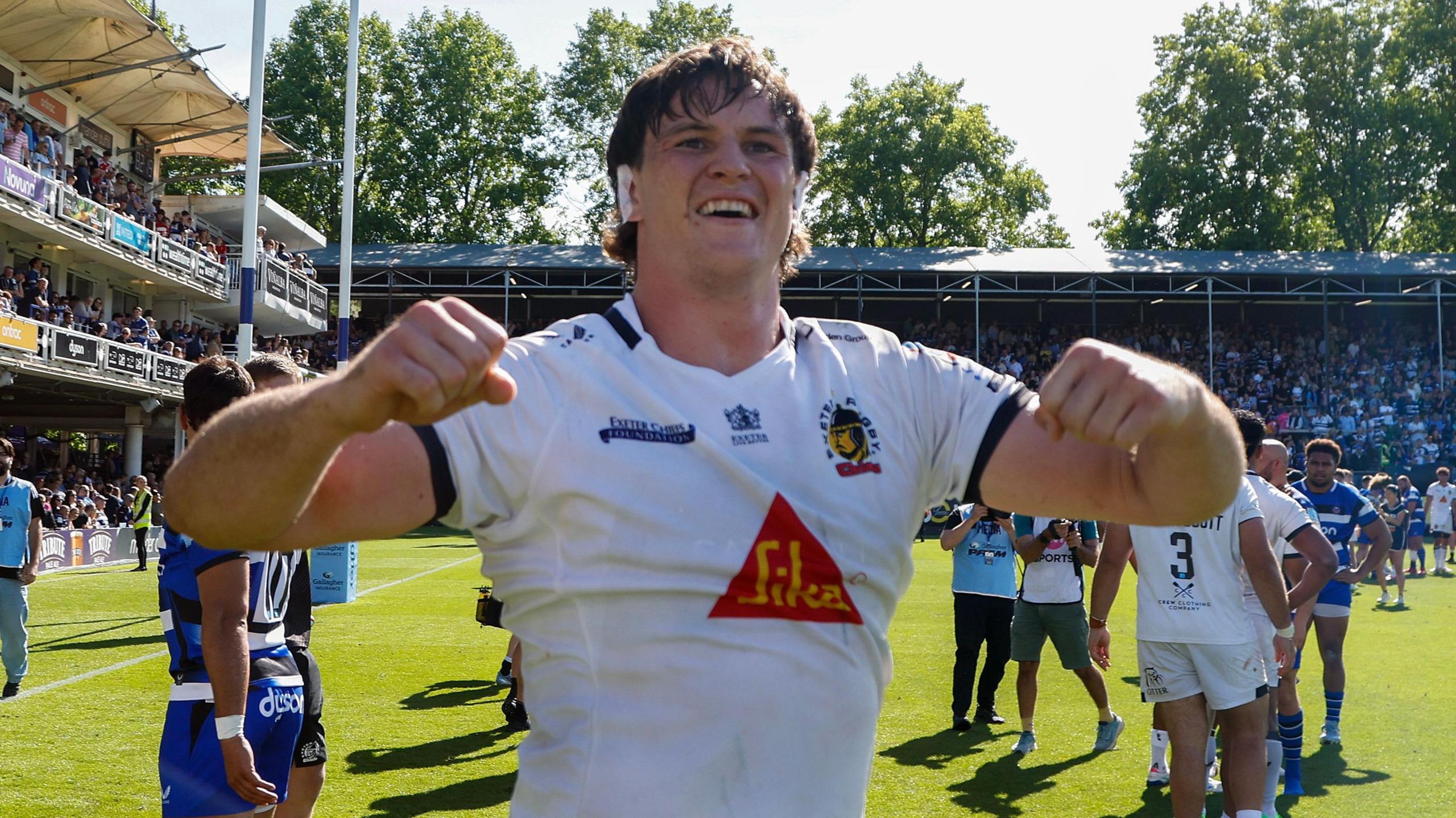 Tom Hooper celebrates