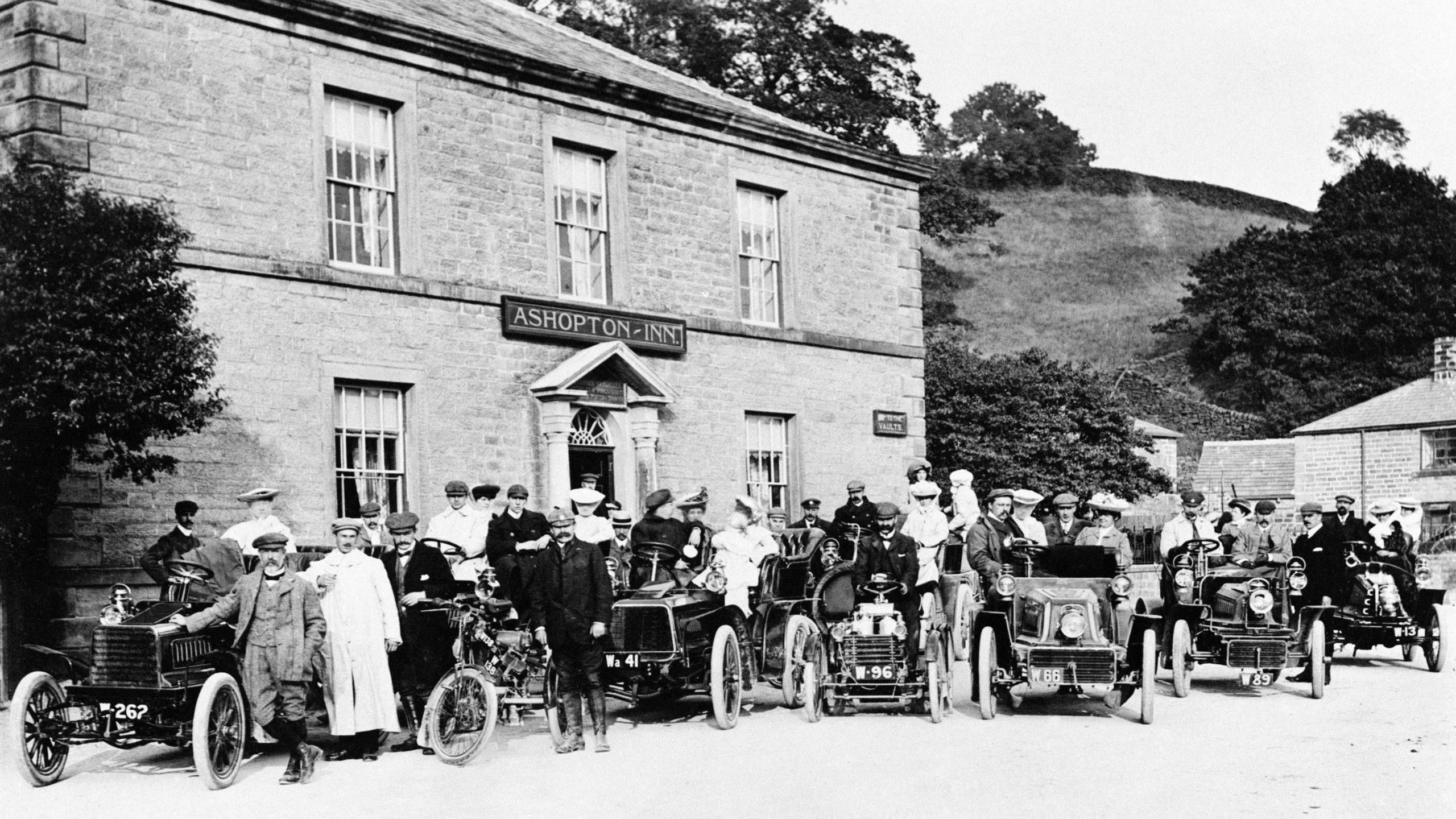 Sheffield Automobile Club outside the Ashopton Inn, Derwent, Derbyshire in 1904, now submerged under the Ladybower Reservoir