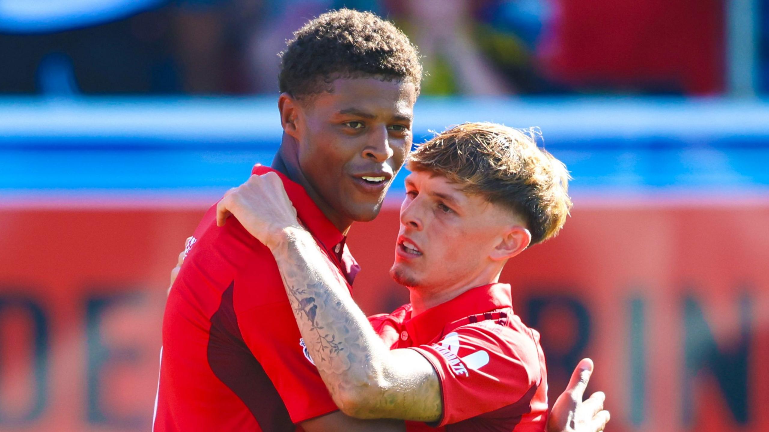 Aberdeen players celebrate