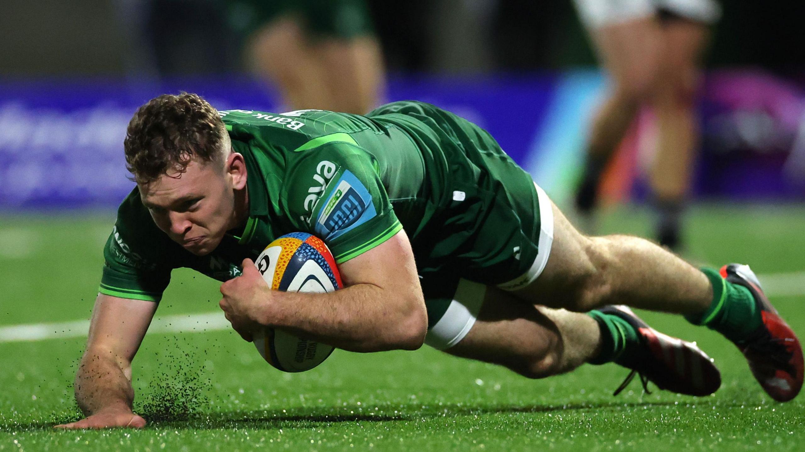 Cathal Forde scores a try for Connacht in the United Rugby Championship match