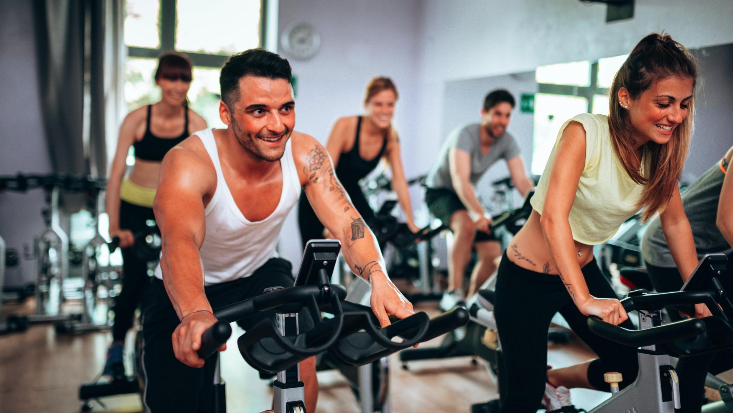 People in a spinning class