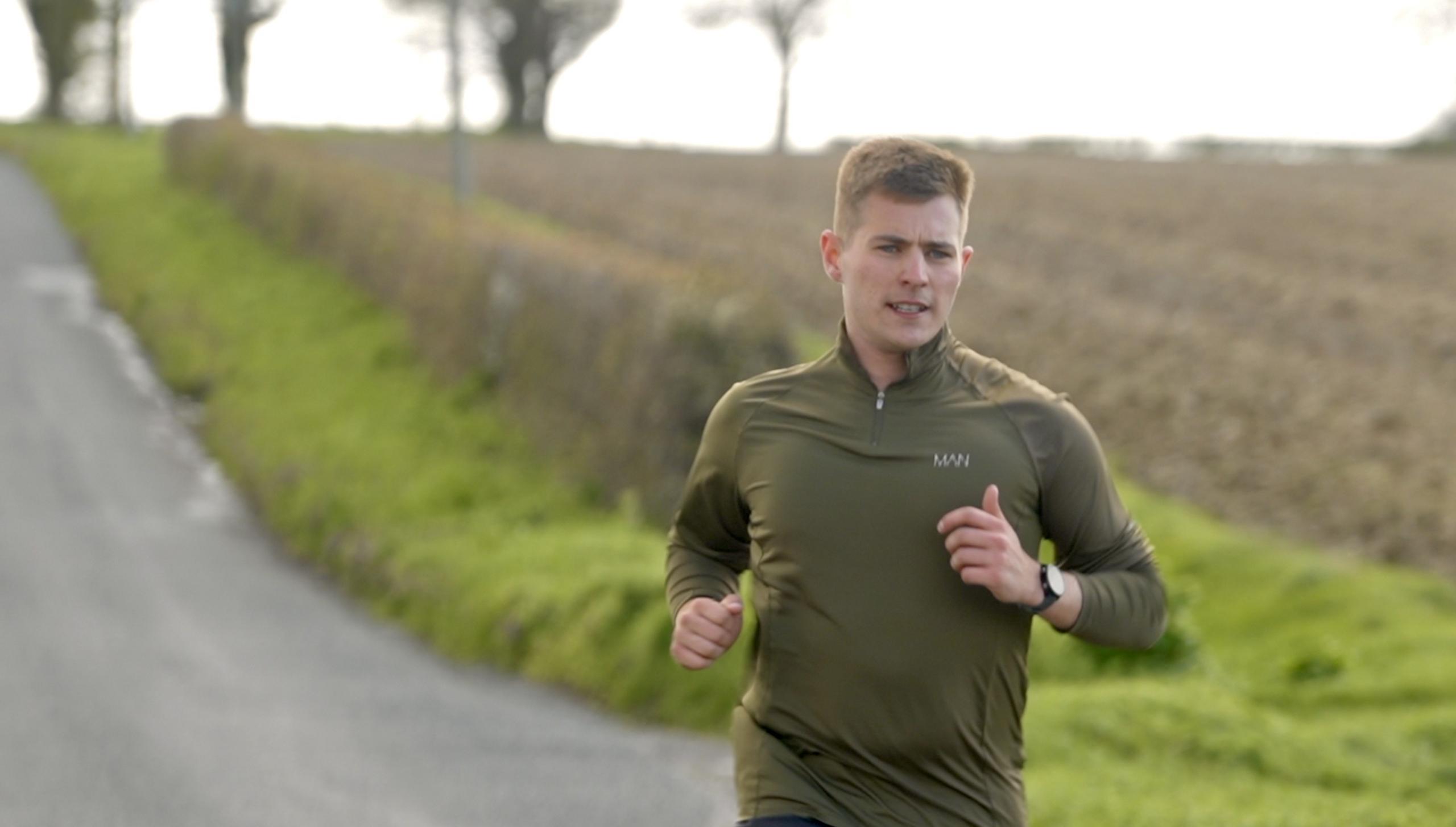 Archie Buck running