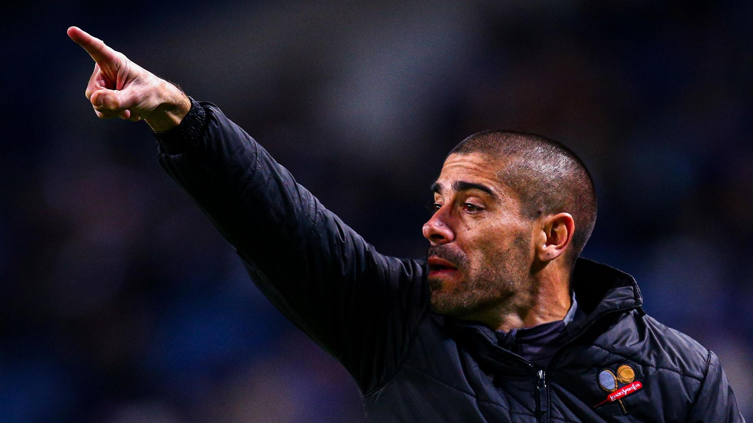 Pedro Ribeiro during his time in charge of Portuguese club Leixoes