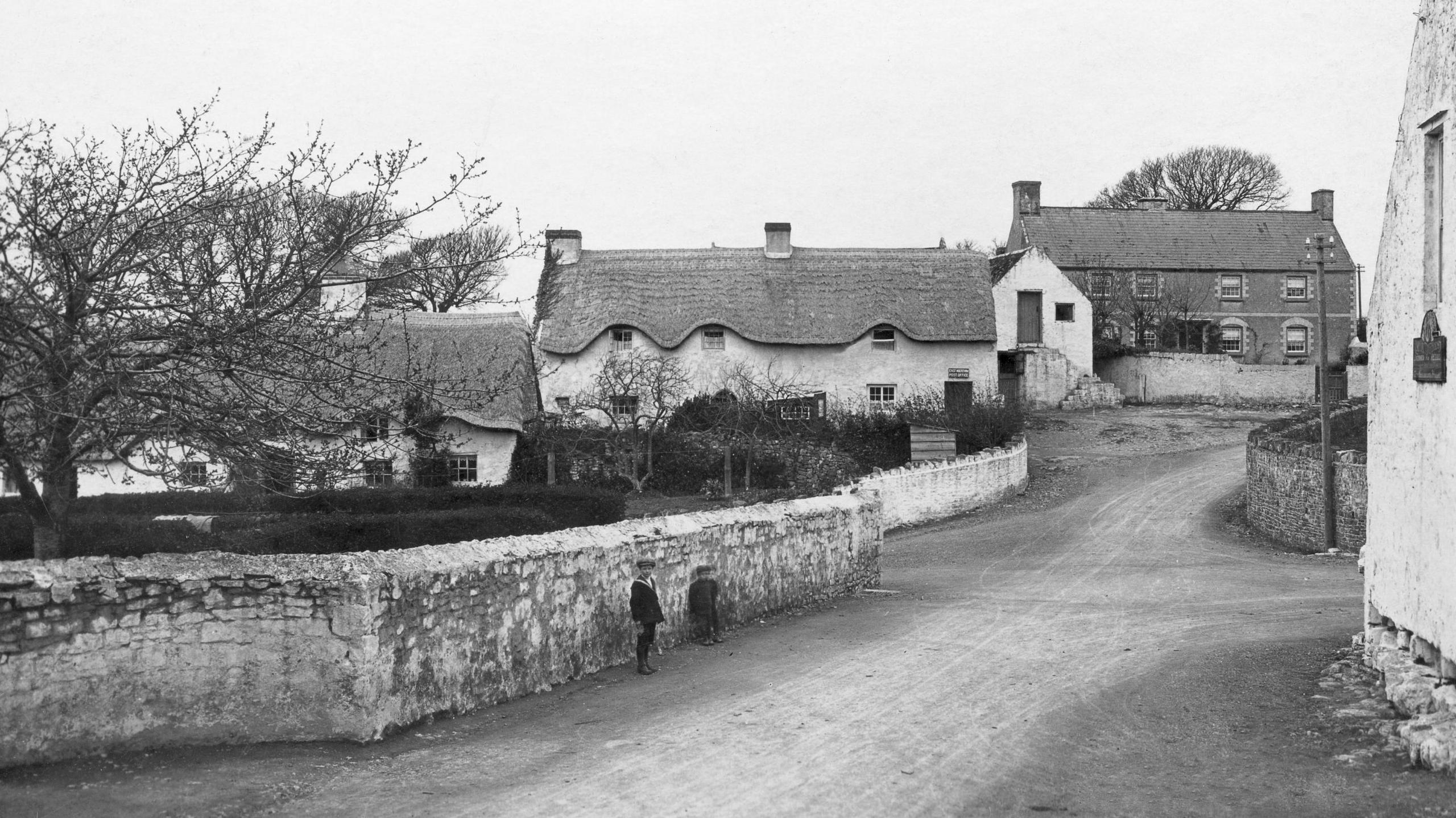 Aberddawan ym Mro Morgannwg