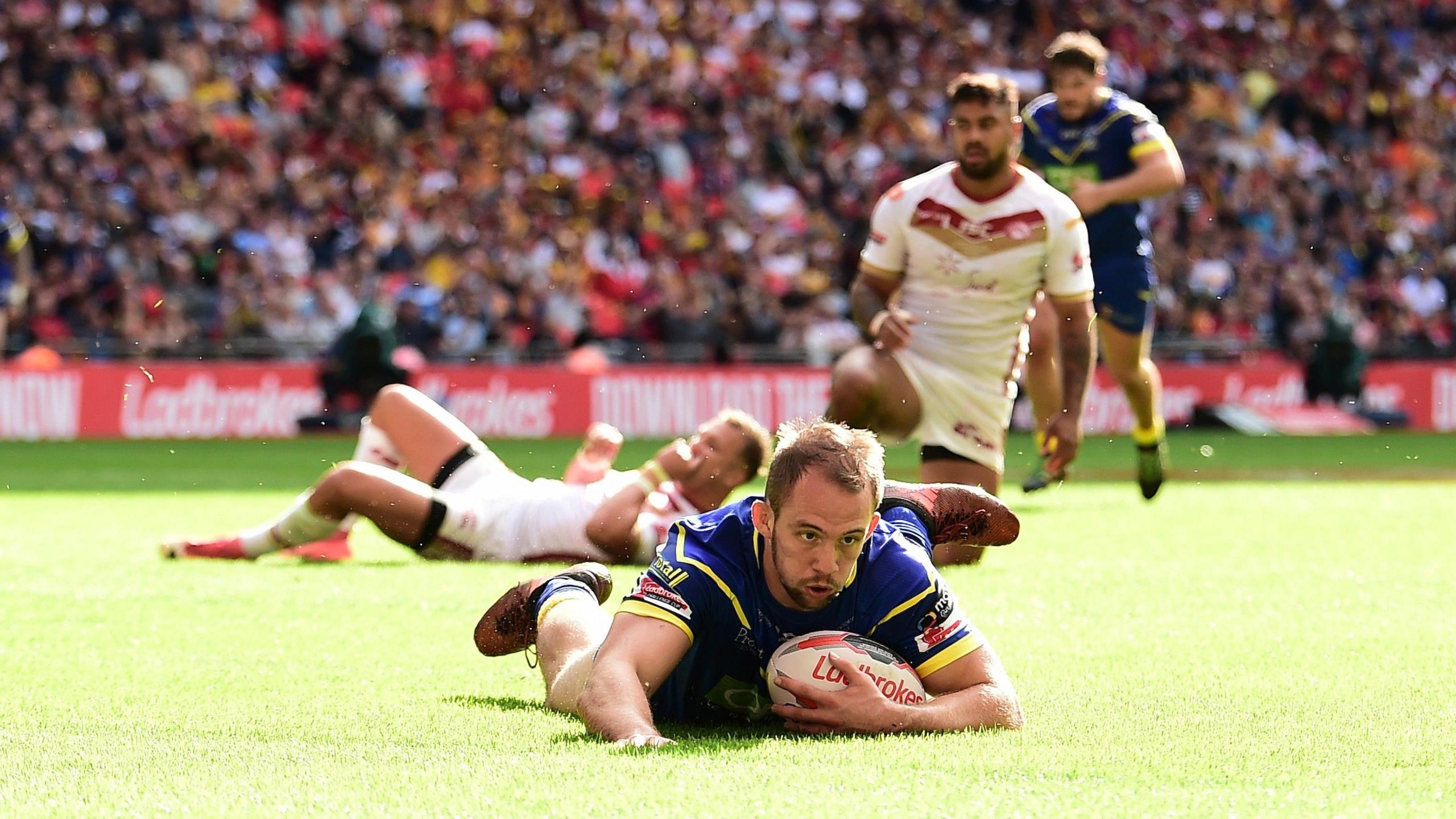 George King dives in to score at Wembley for Warrington in the 2018 Challenge Cup final against Catalans