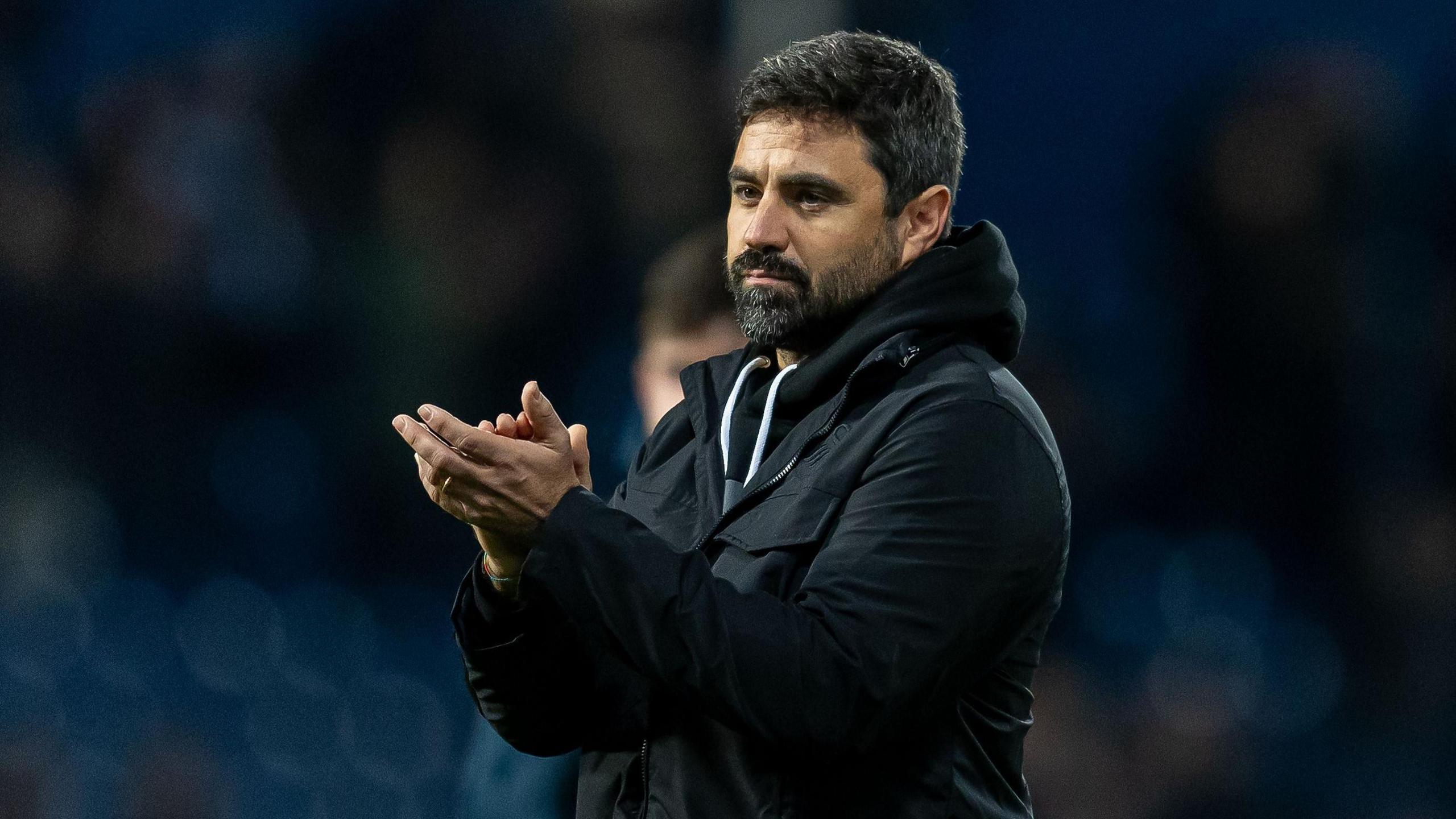 Vitor Matos applauds Swansea fans 