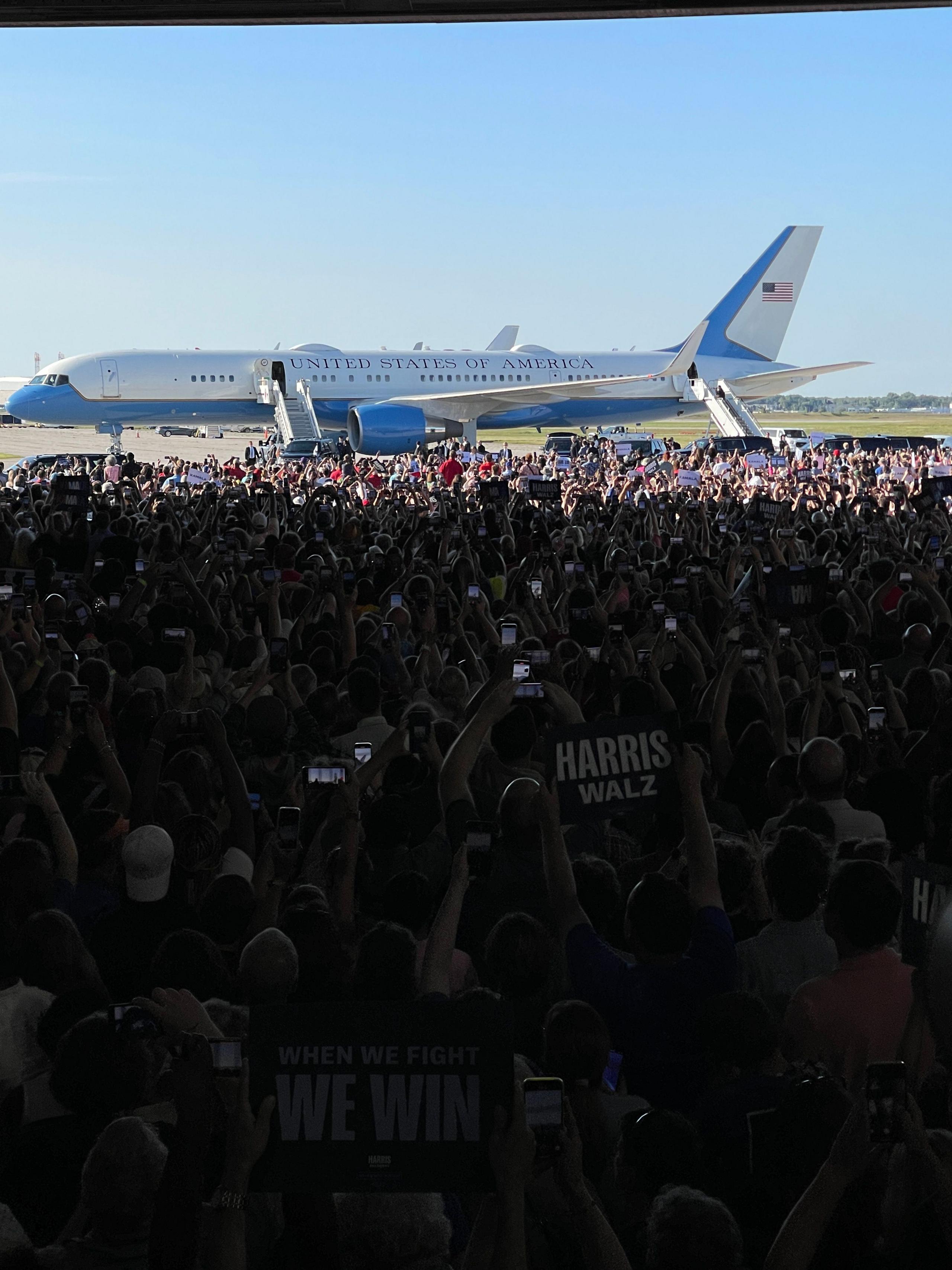 Crowd gathered at Detroit Metropolitan airport