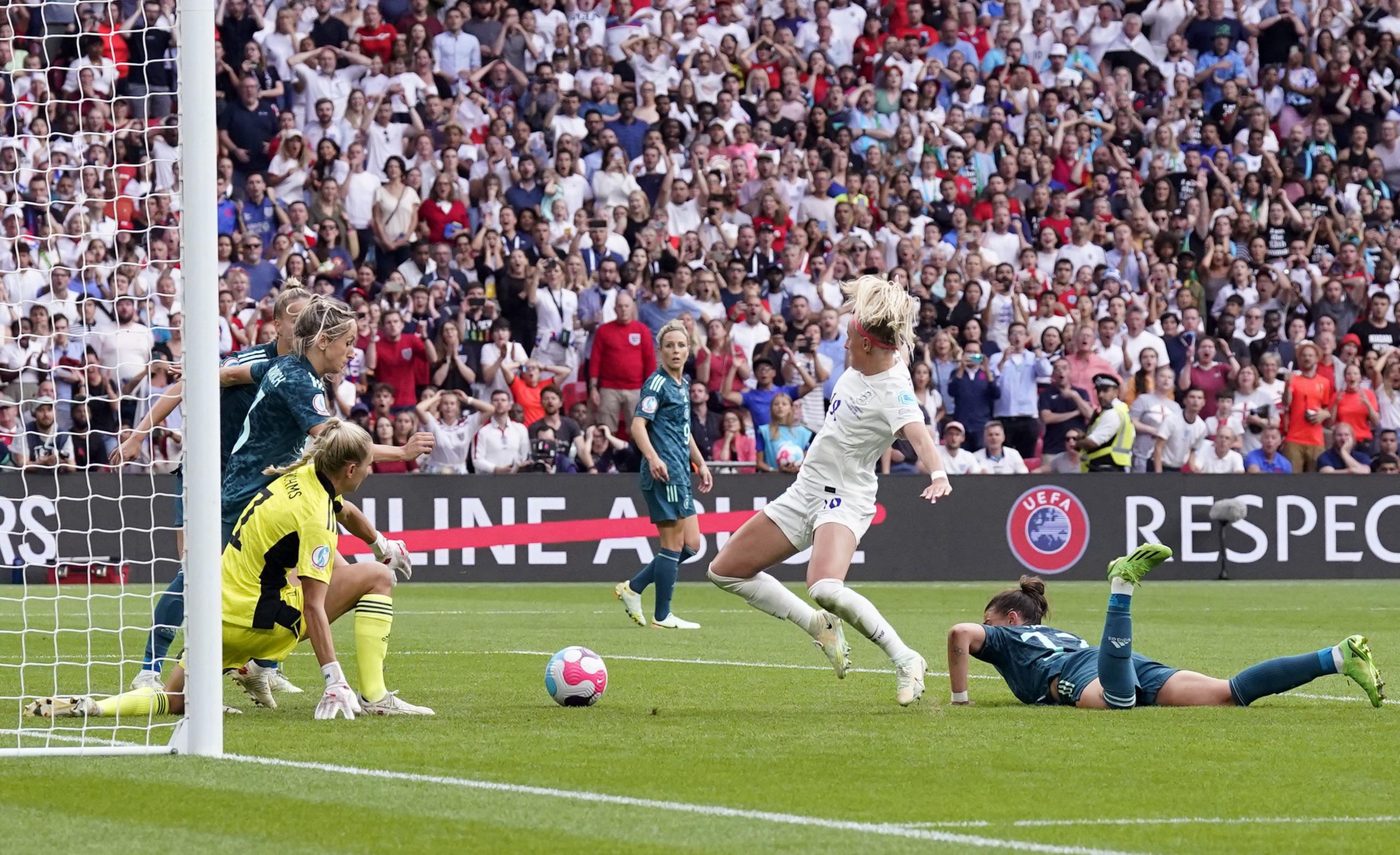 Chloe Kelly scoring against Germany