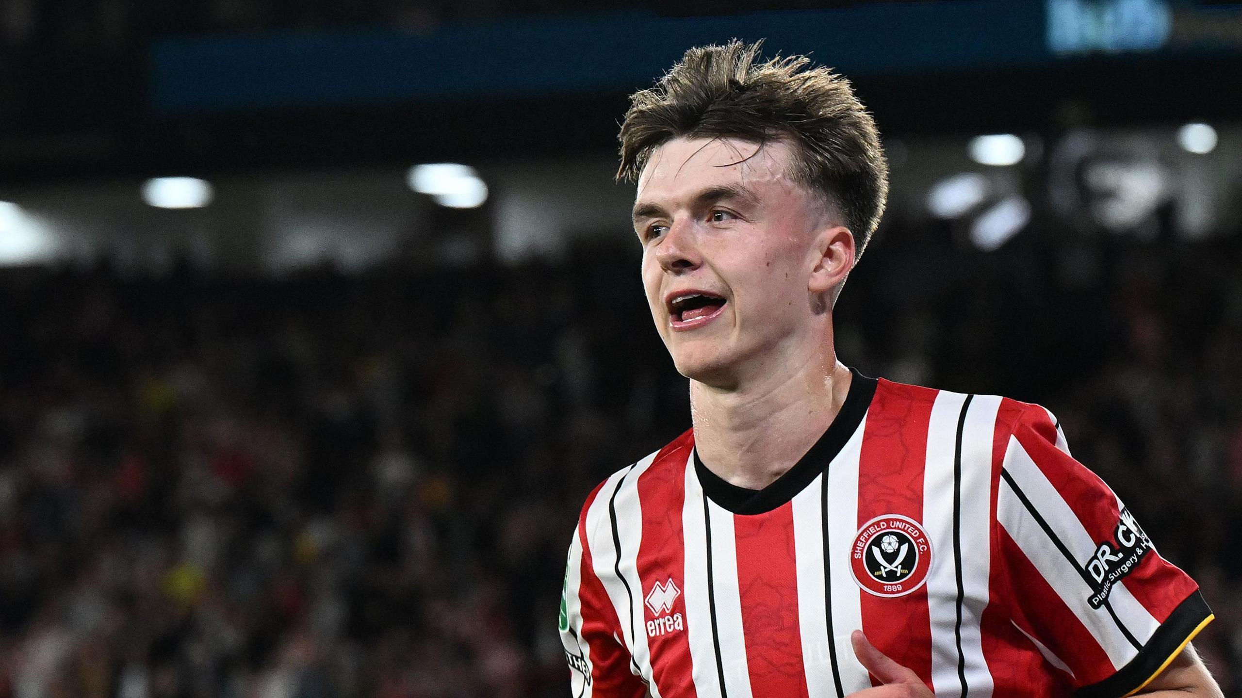 Louie Marsh in action for Sheffield United