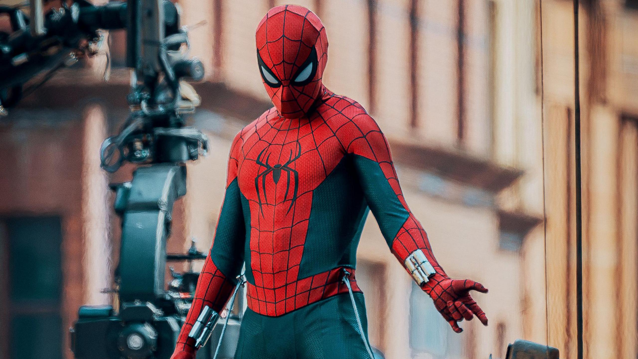 Spider-Man movie being filmed on the streets of Glasgow 