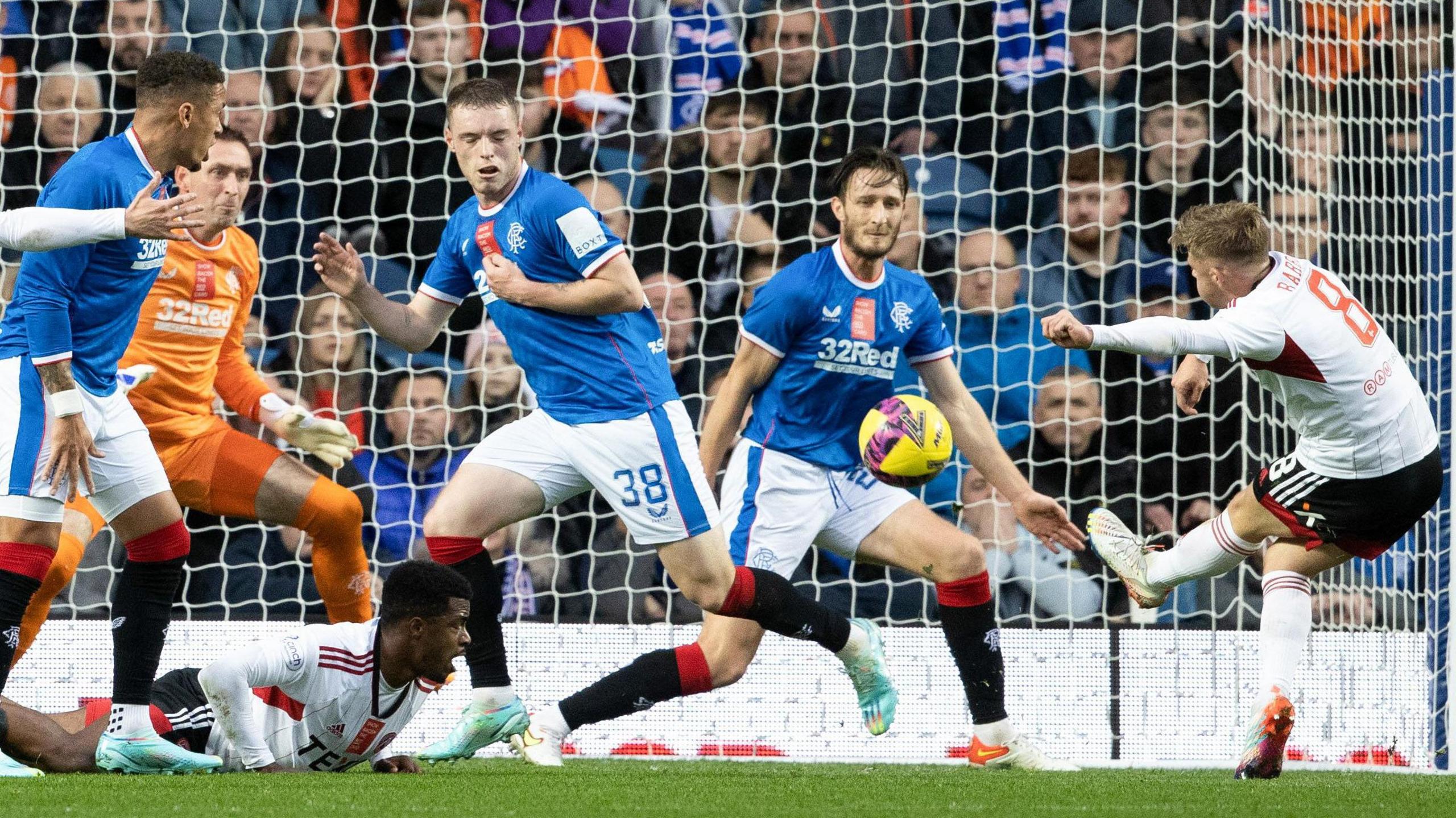 Connor Barron scores for Aberdeen against Rangers in 2022