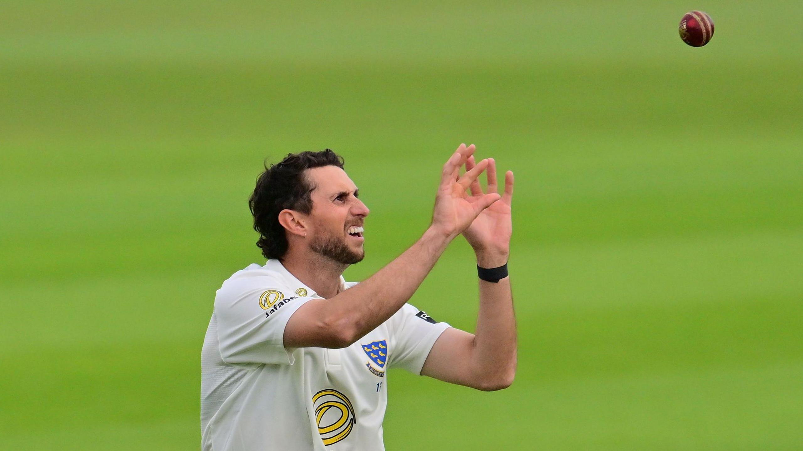 Fynn Hudson-Prentice catching a ball