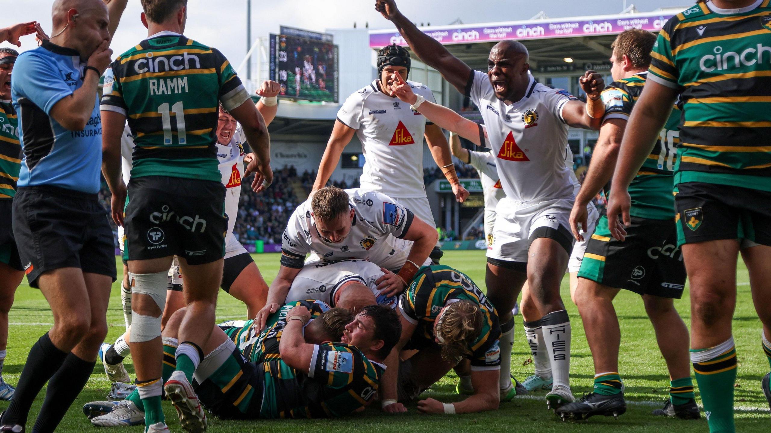 Exeter score a try at Northampton 