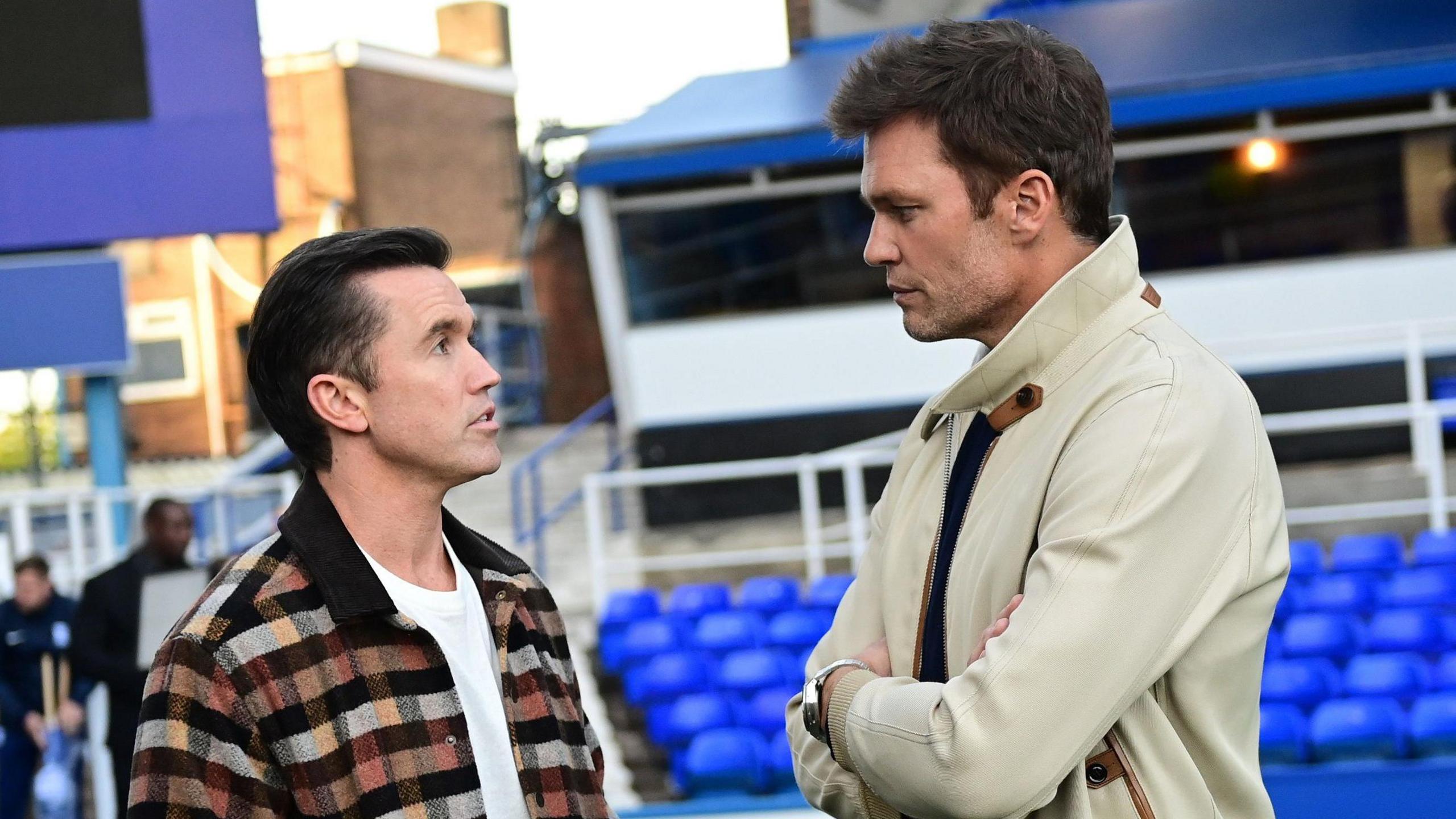 Wrexham co-owner Rob McElhenney chats to Birmingham City shareholder Tom Brady