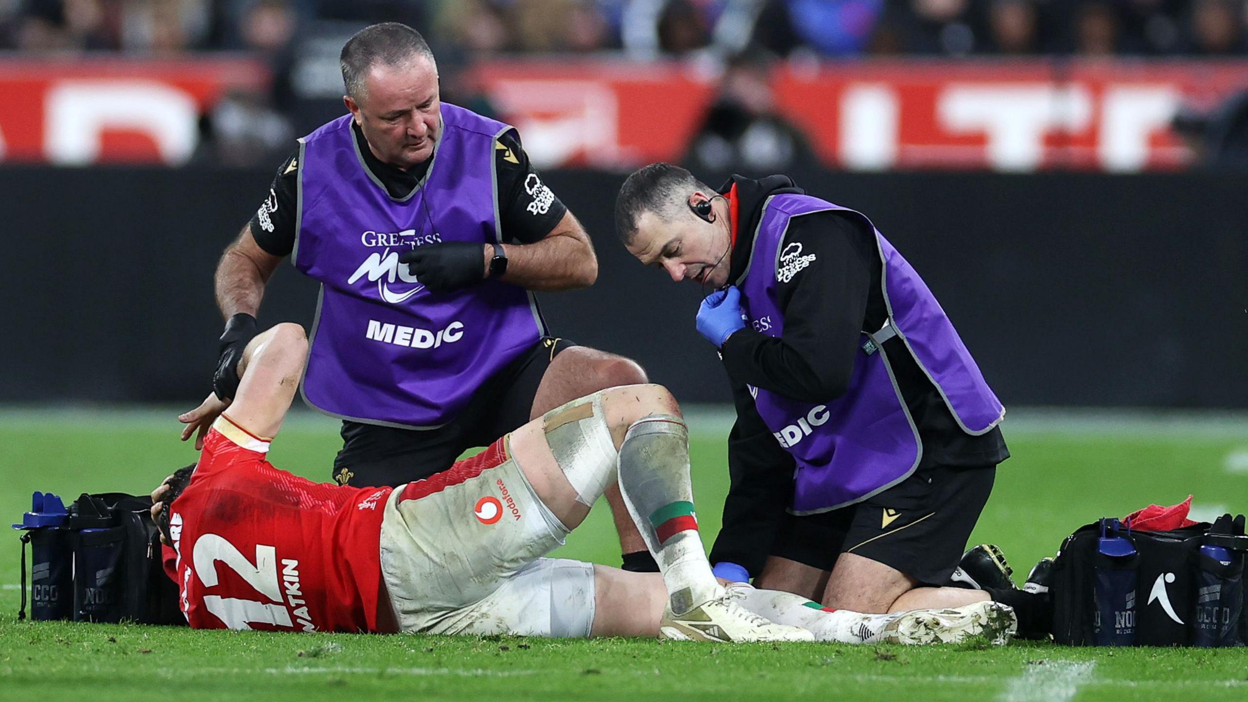 Owen Watkin was forced off injured in the first half against France