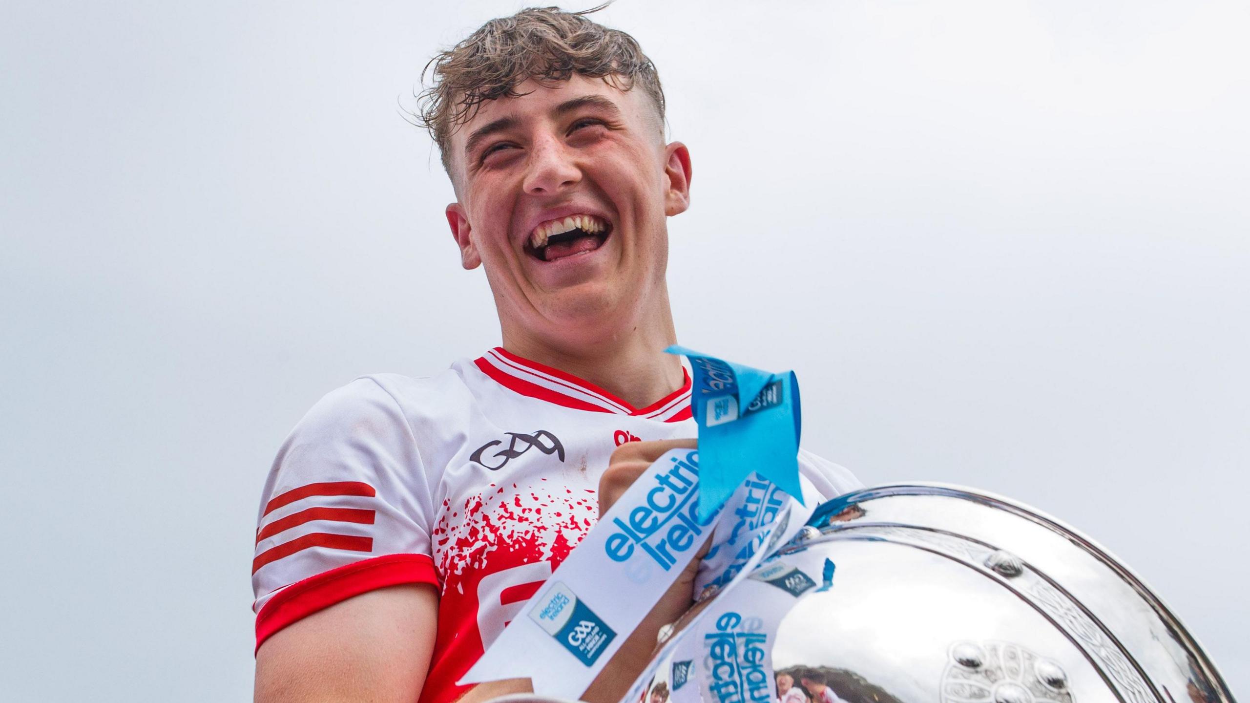 Derry skipper James Sargent scored a first-half penalty before lifting the Tom Markham Cup for his county