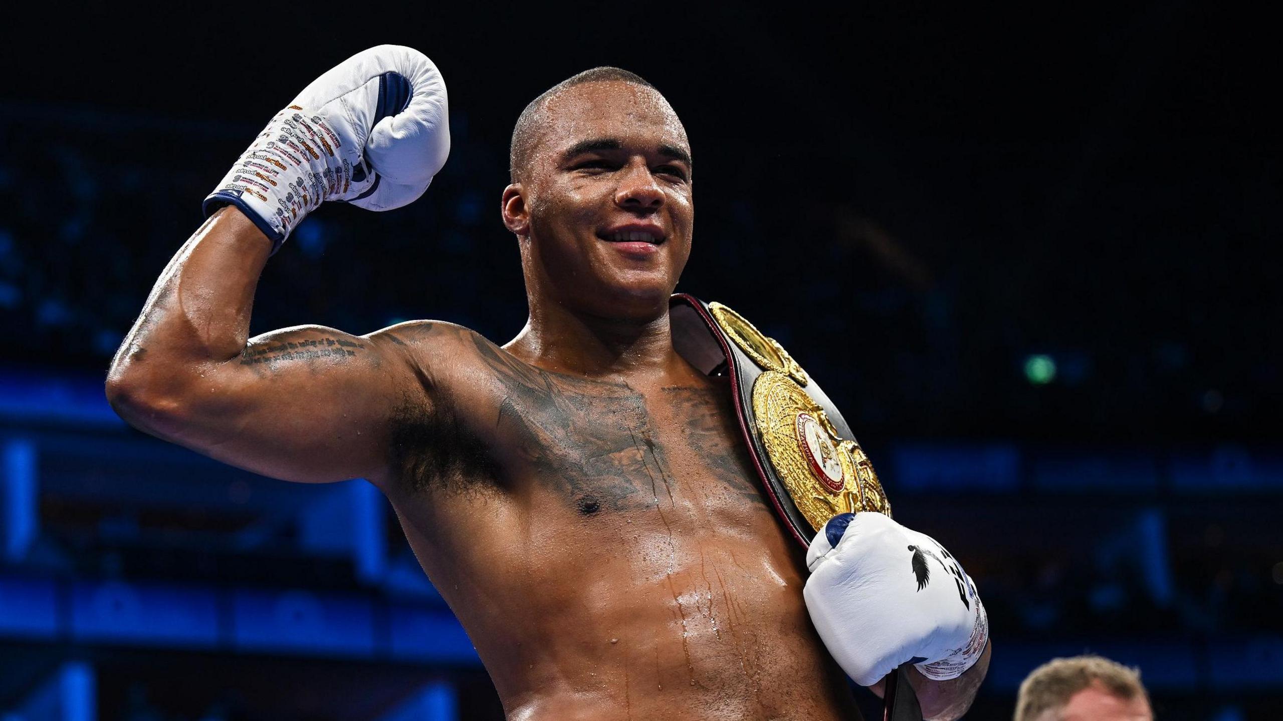 Fabio Wardley celebrates retaining his British heavyweight title