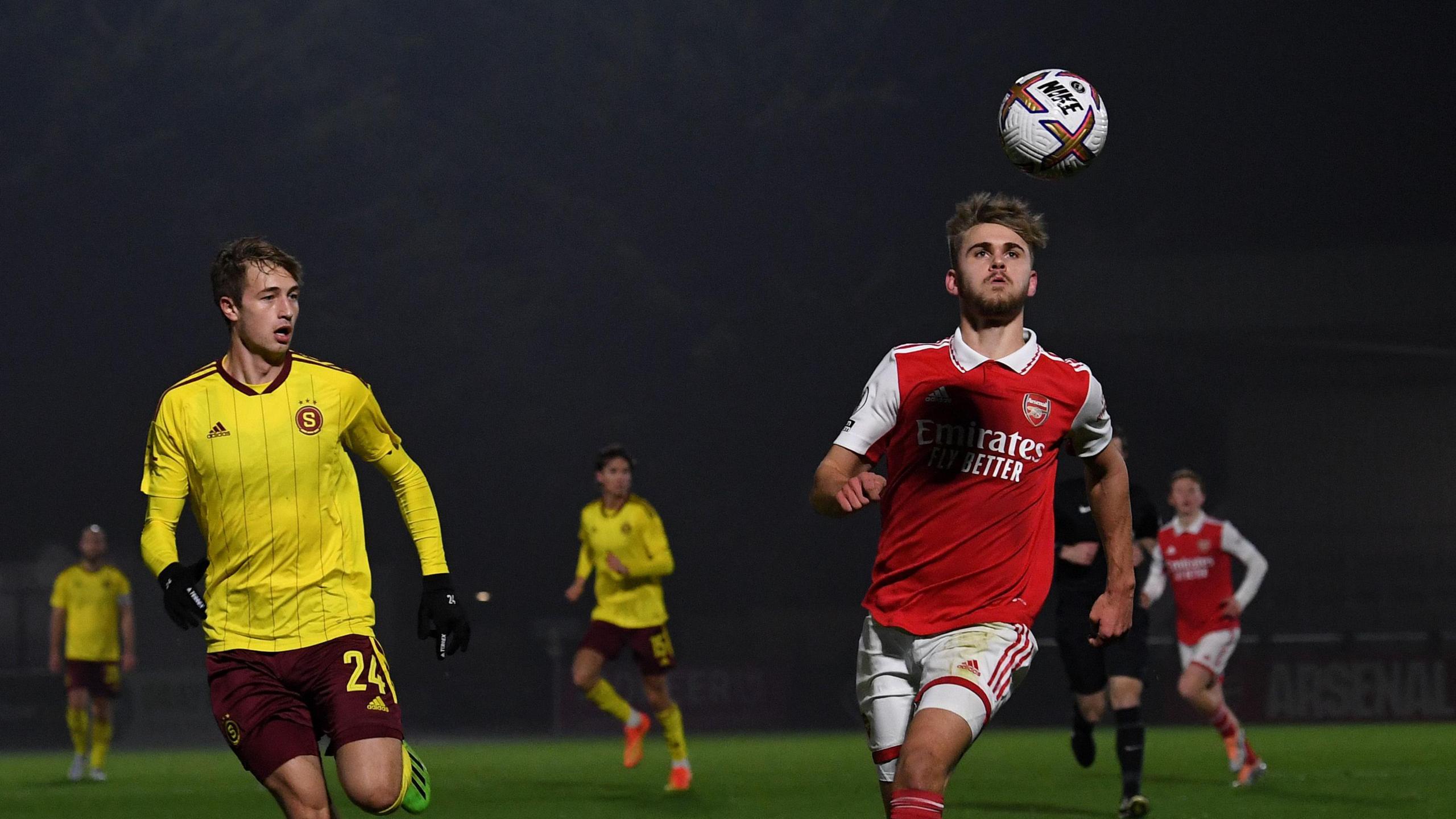 Vigar of Arsenal is closed down by Dalibor Vecerka of Sparta during the Premier League International Cup match between Arsenal U21 and Sparta Prague U21 at Meadow Park on November 30, 2022 in Borehamwood