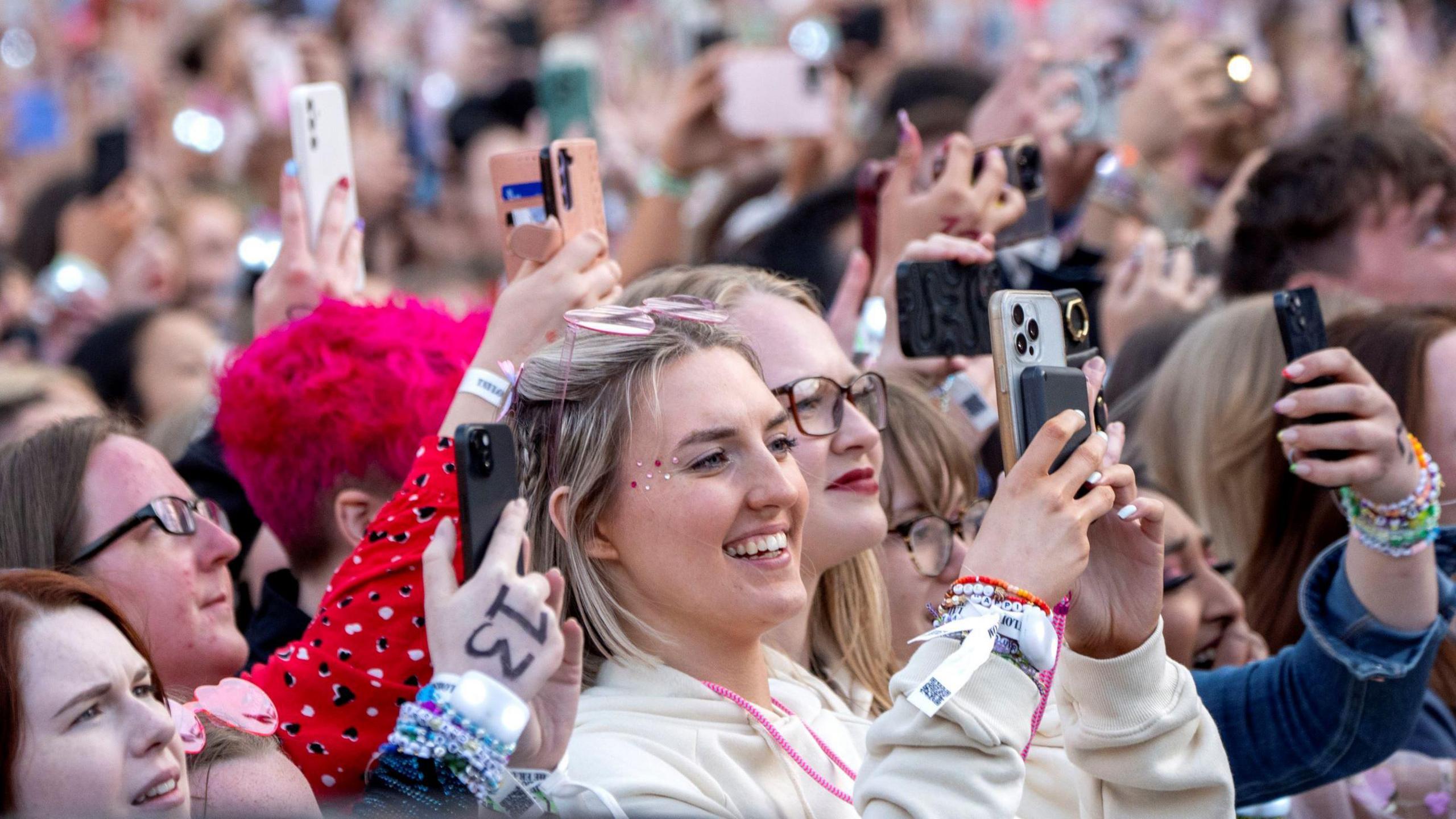 Fans at Murrayfield for Taylor Swift's concert 