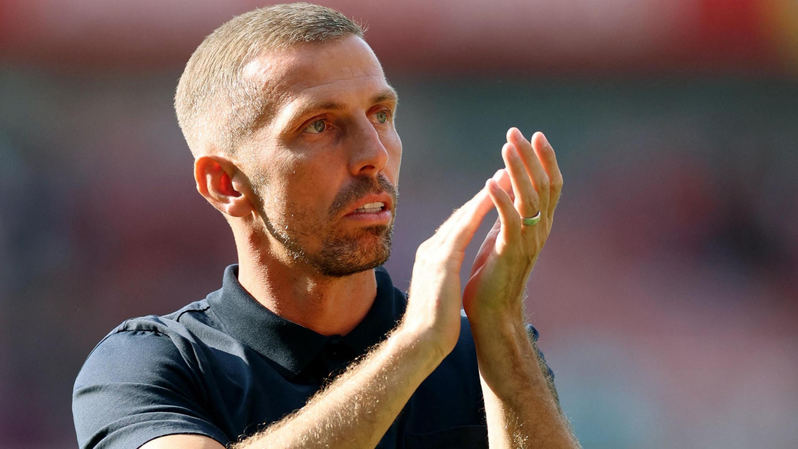 Gary O'Neil applauds Wolves supporters