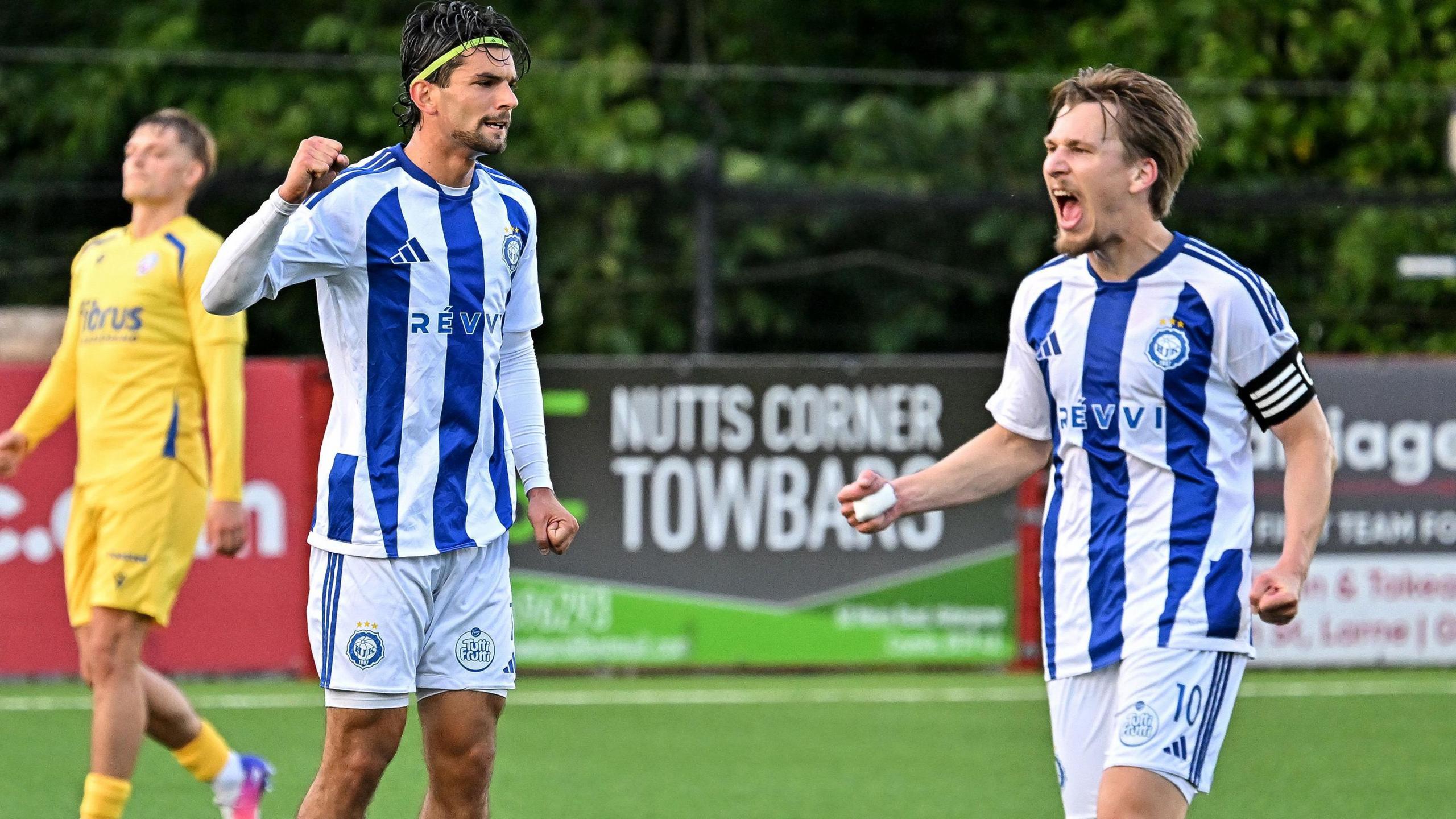 HJK Alfie Cicale celebrating, Ben Wylie looking dejected