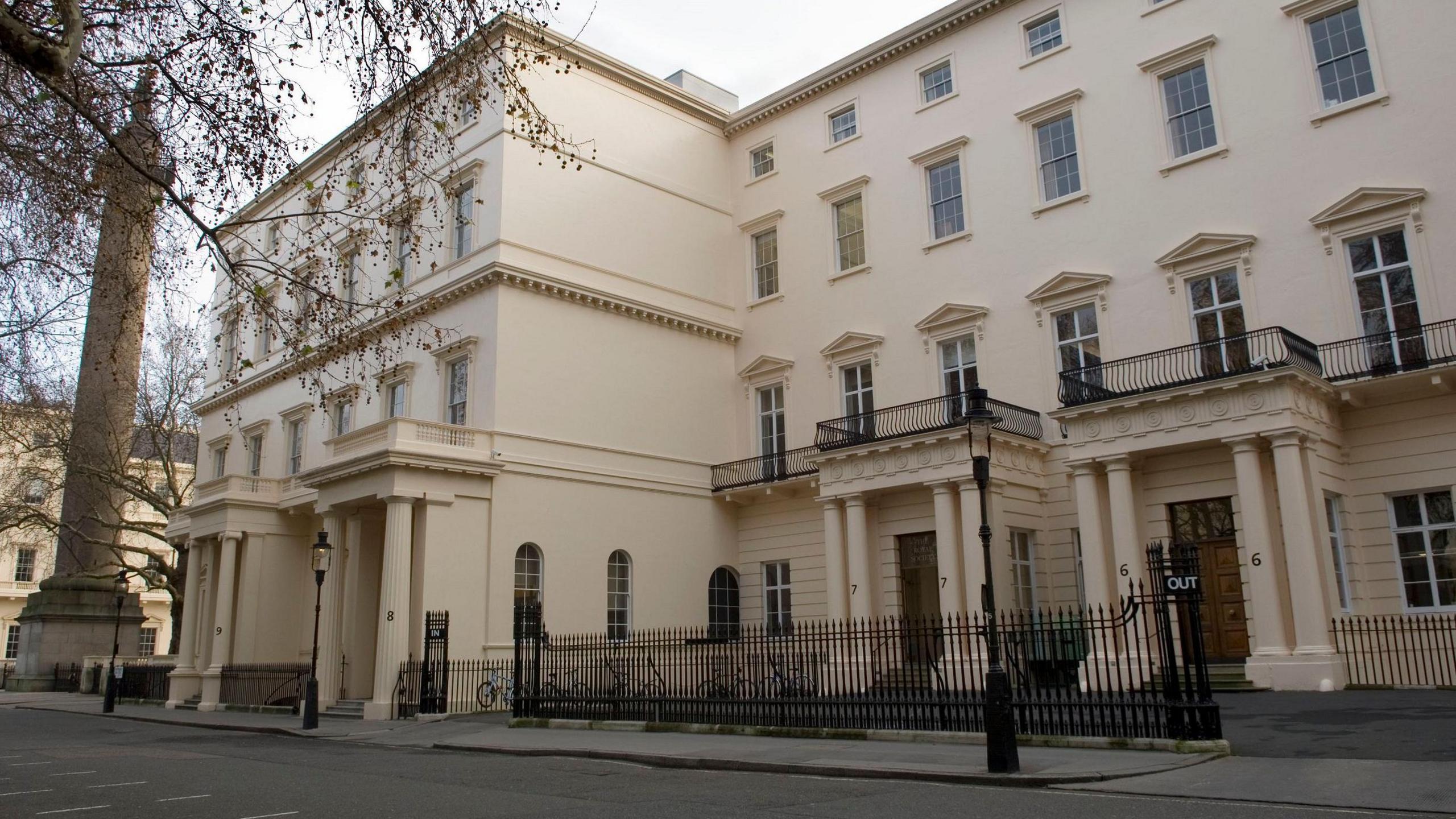 Picture of the outside of the front of the Royal Society on Carlton House Terrace, London.