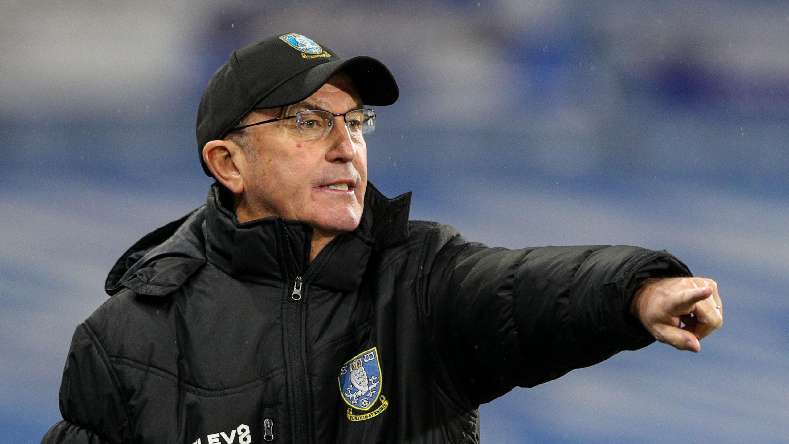 Tony Pulis points