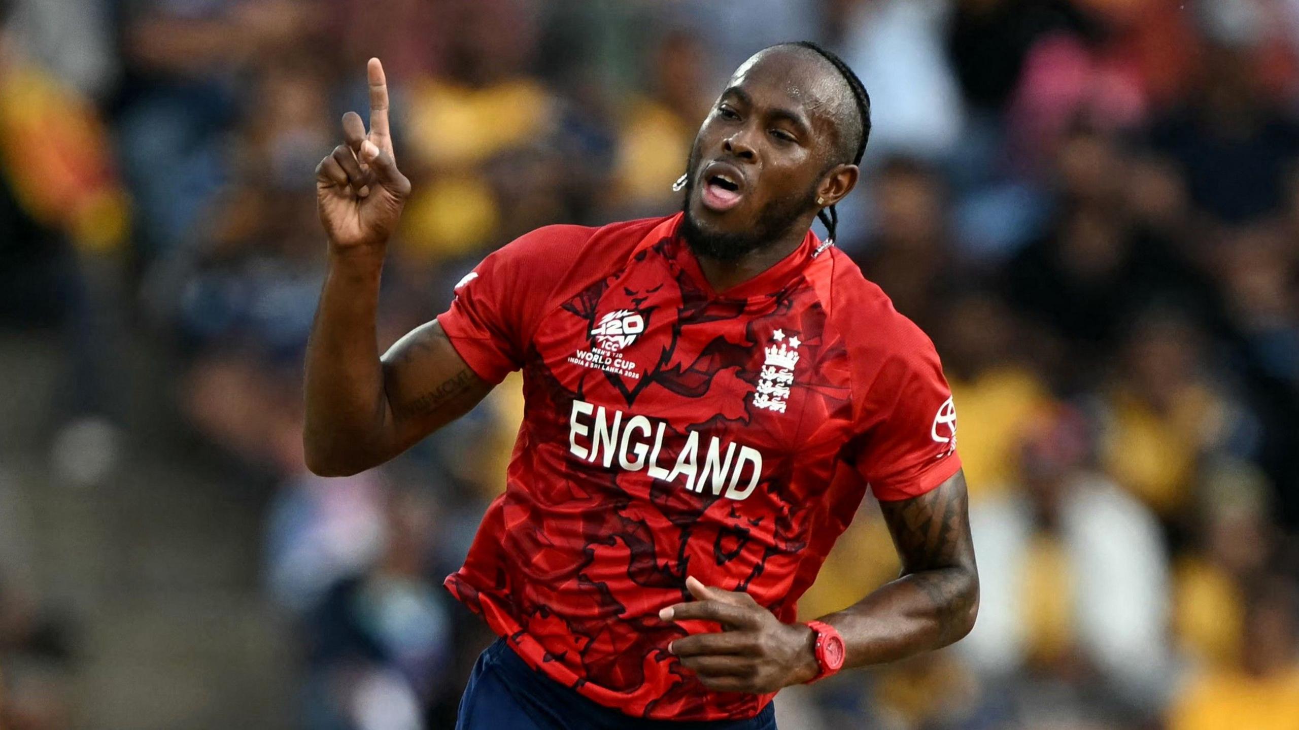 Jofra Archer celebrates a wicket