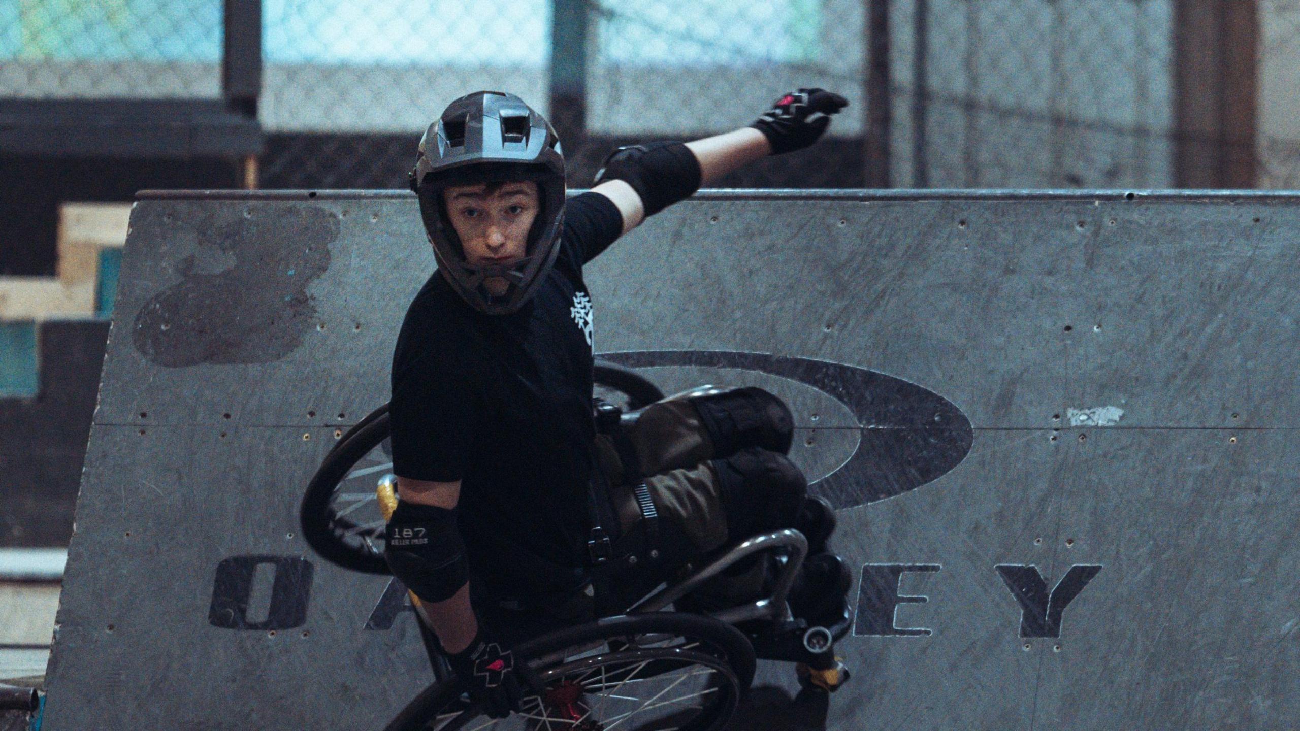 Tomas Woods at a skatepark