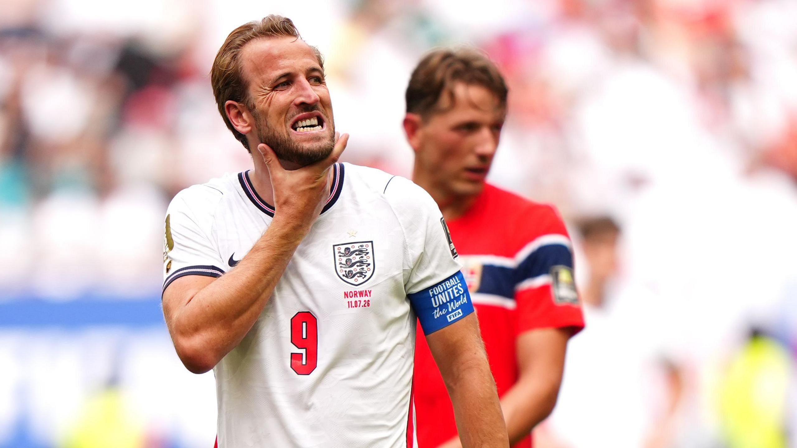 England captain Harry Kane feels the heat during the World Cup quarter-final against Norway in Miami.