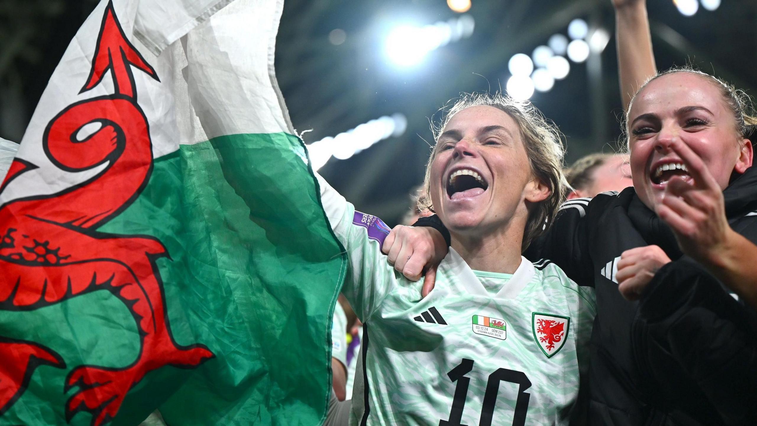 Jess Fishlock celebrates 