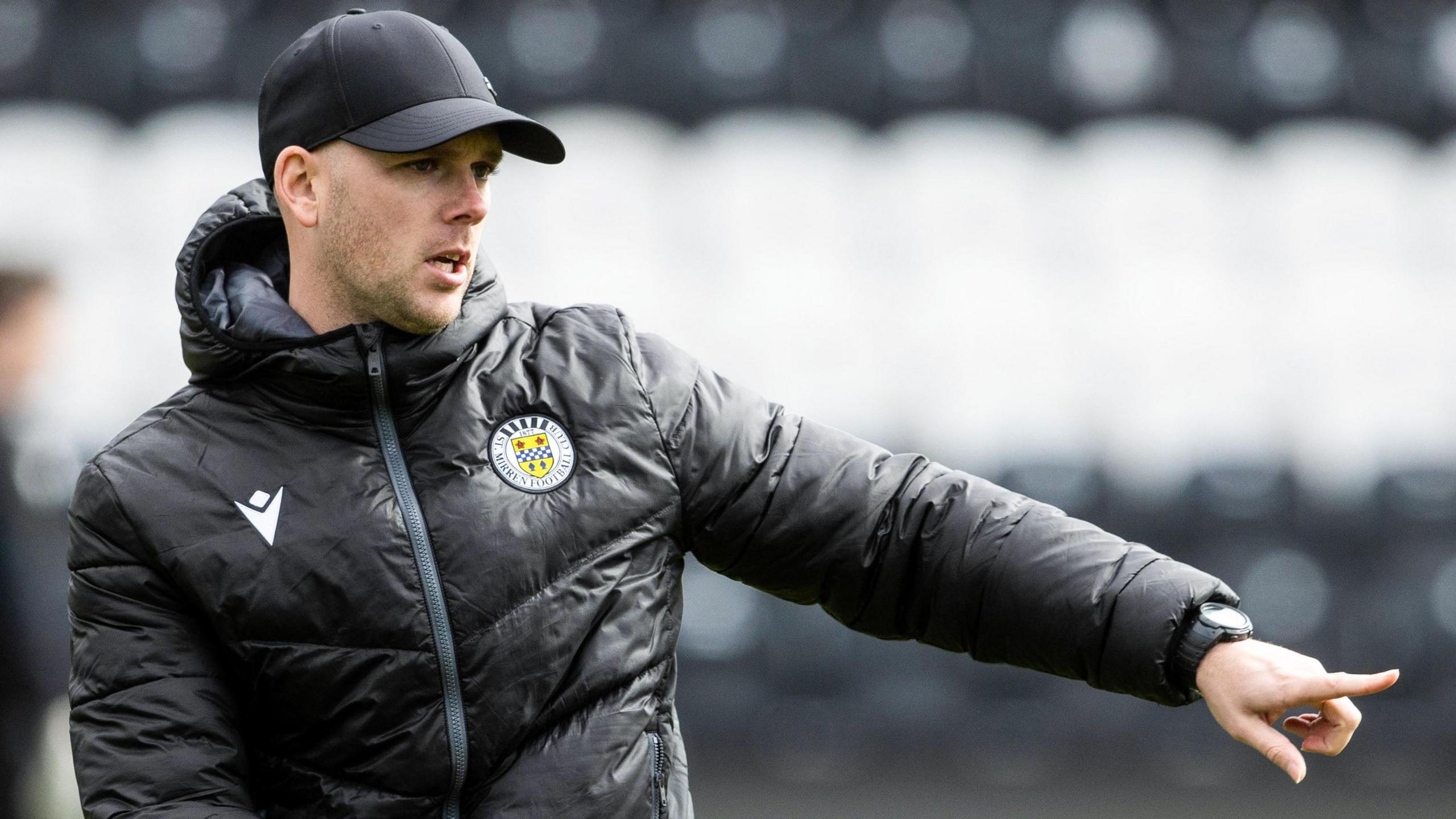St Mirren manager Craig McLeish