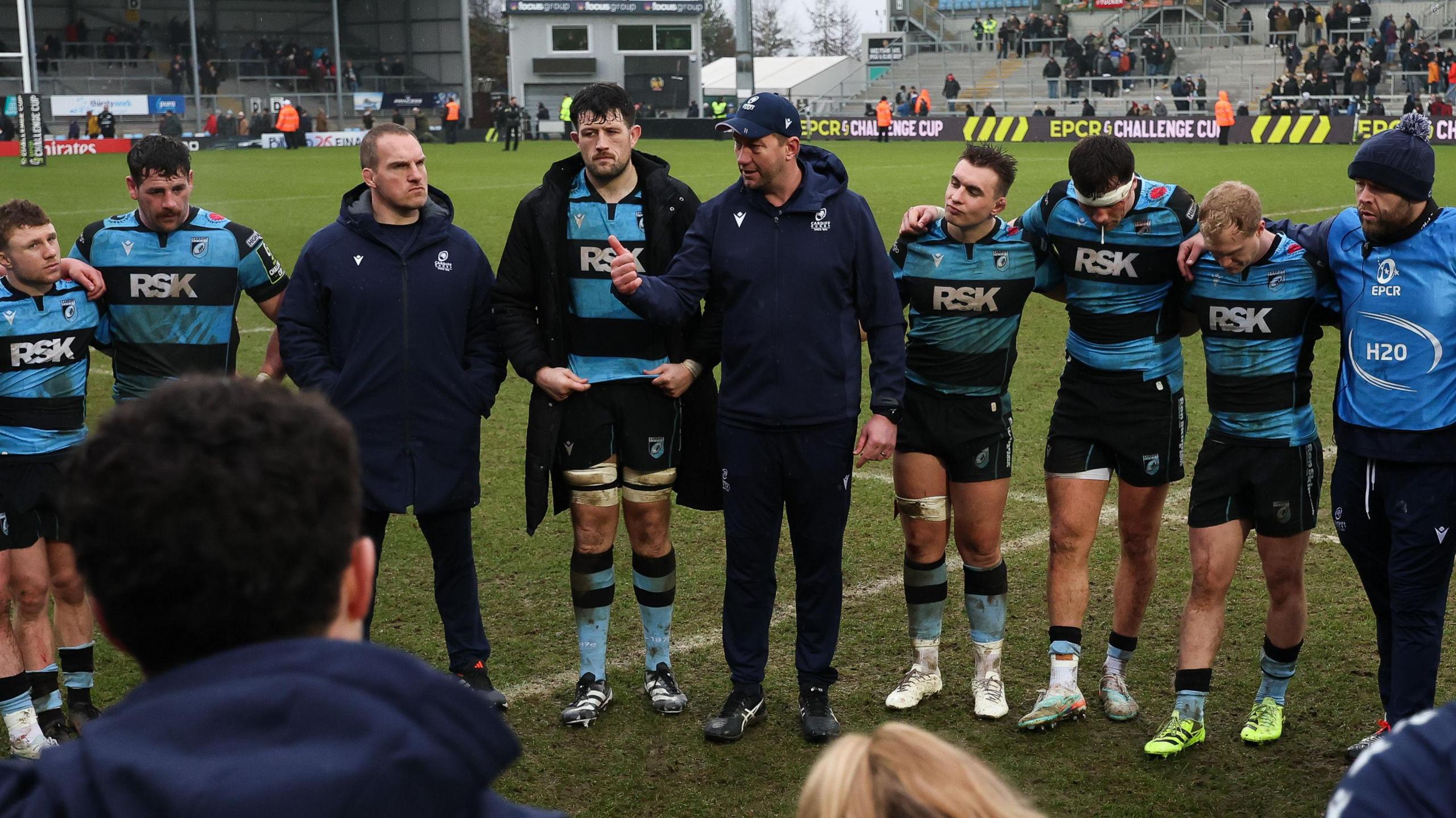 Corniel van Zyl addresses the Cardiff squad and staff after the defeat at Exeter