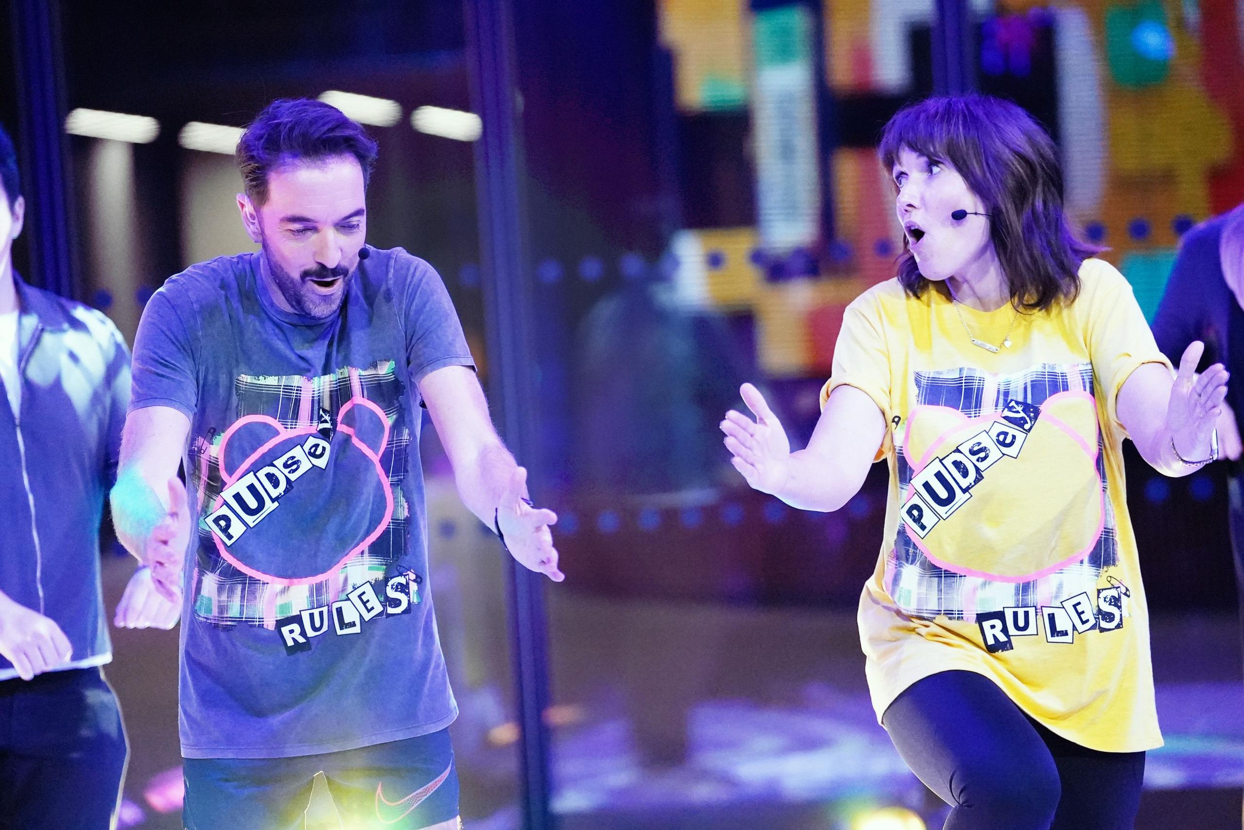 Trystan ac Emma yn dawnsio