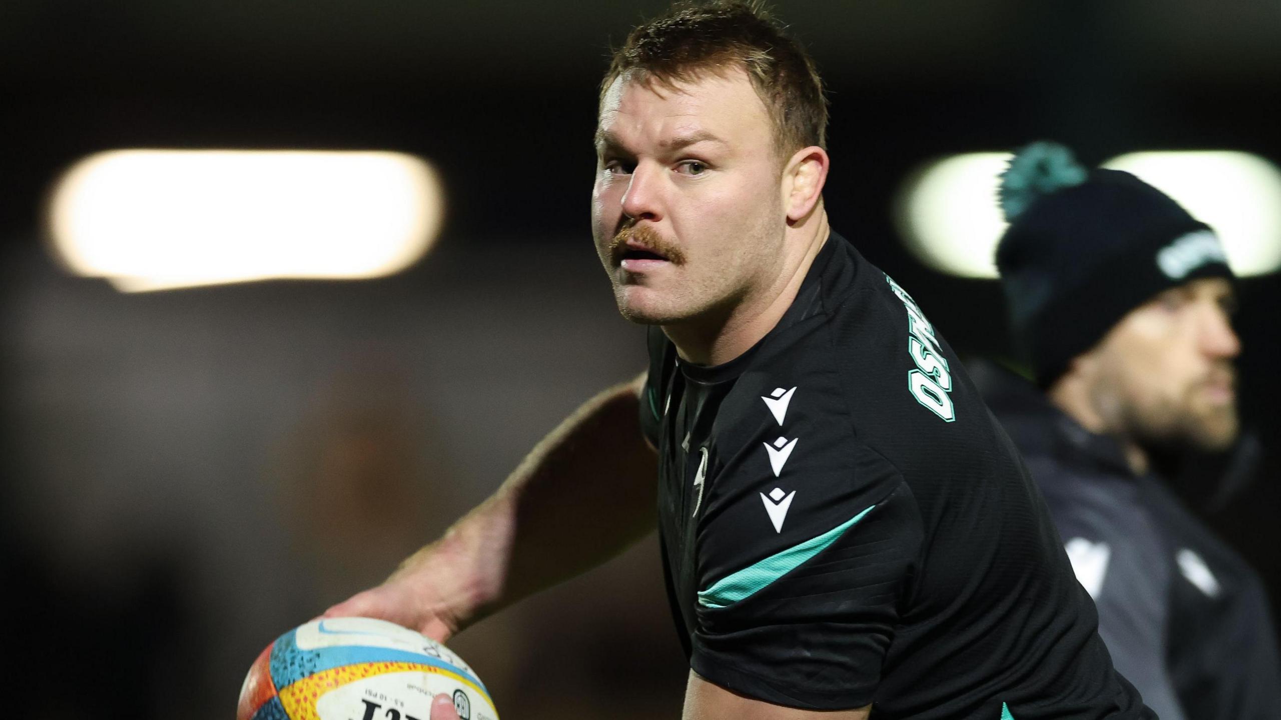 Dewi Lake warms up with Ospreys