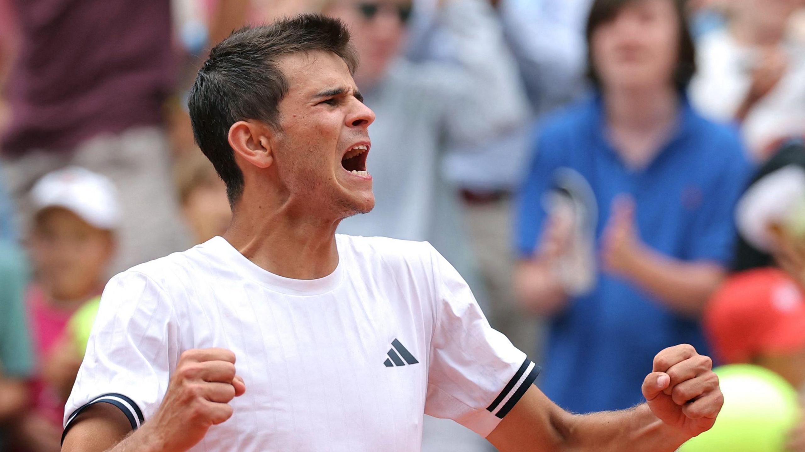 Rafael Jodar celebrates winning at the 2026 French Open