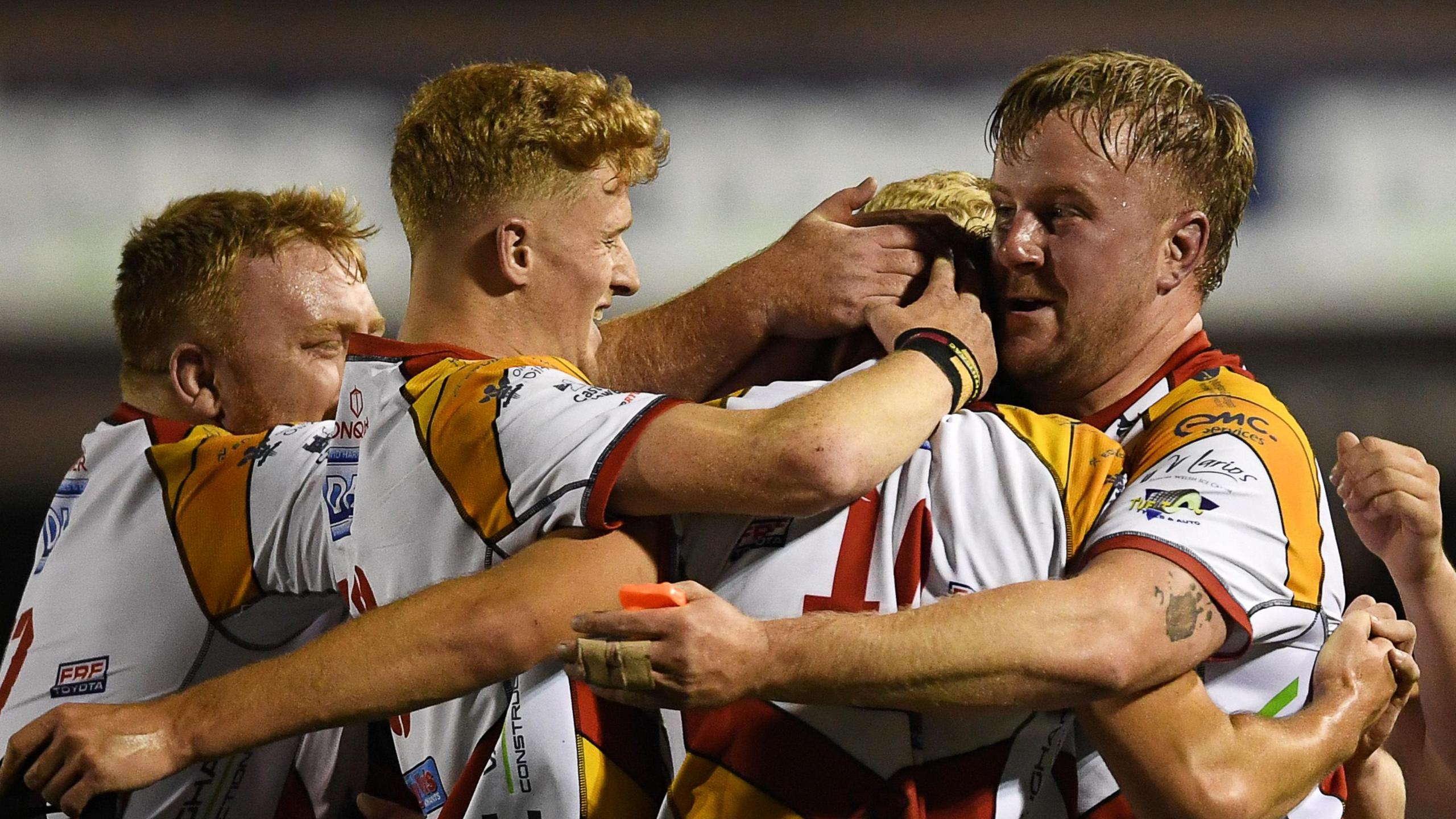 Carmarthen Quins players celebrating
