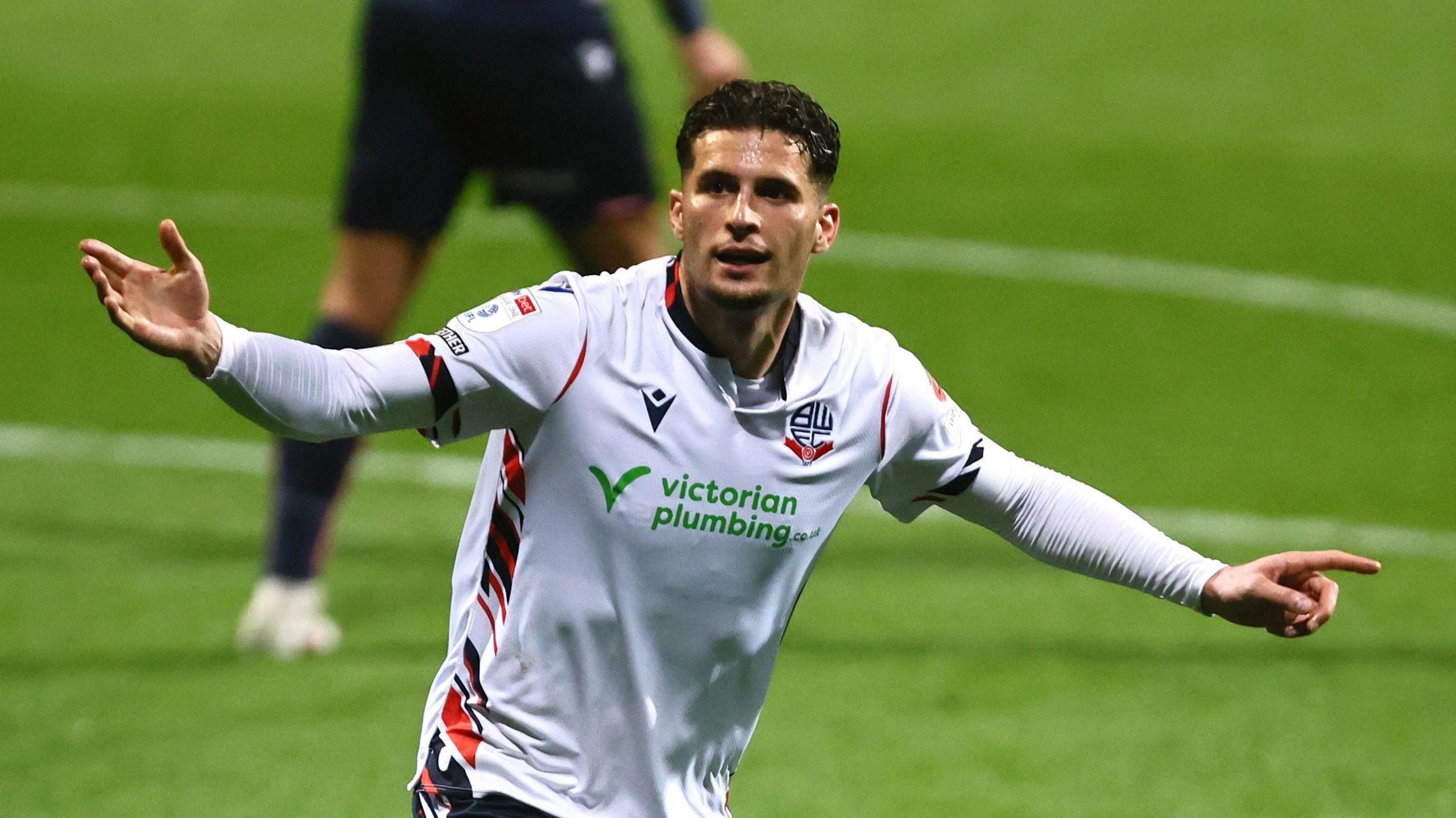 Ruben Rodrigues celebrates