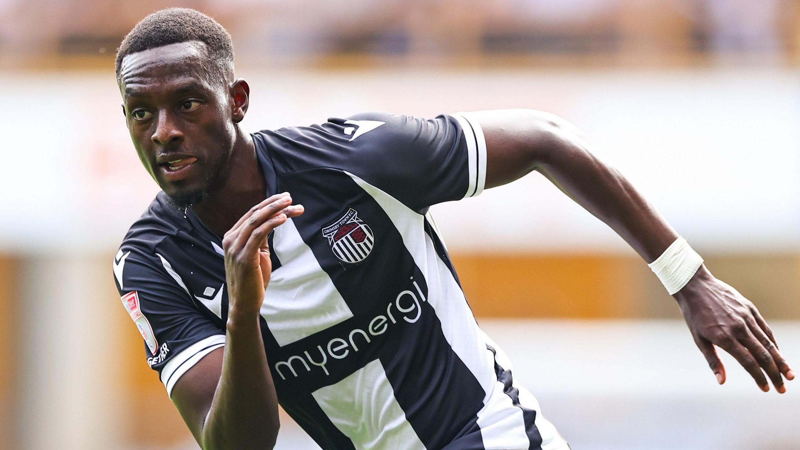 Abobaker Eisa in action for Grimsby Town