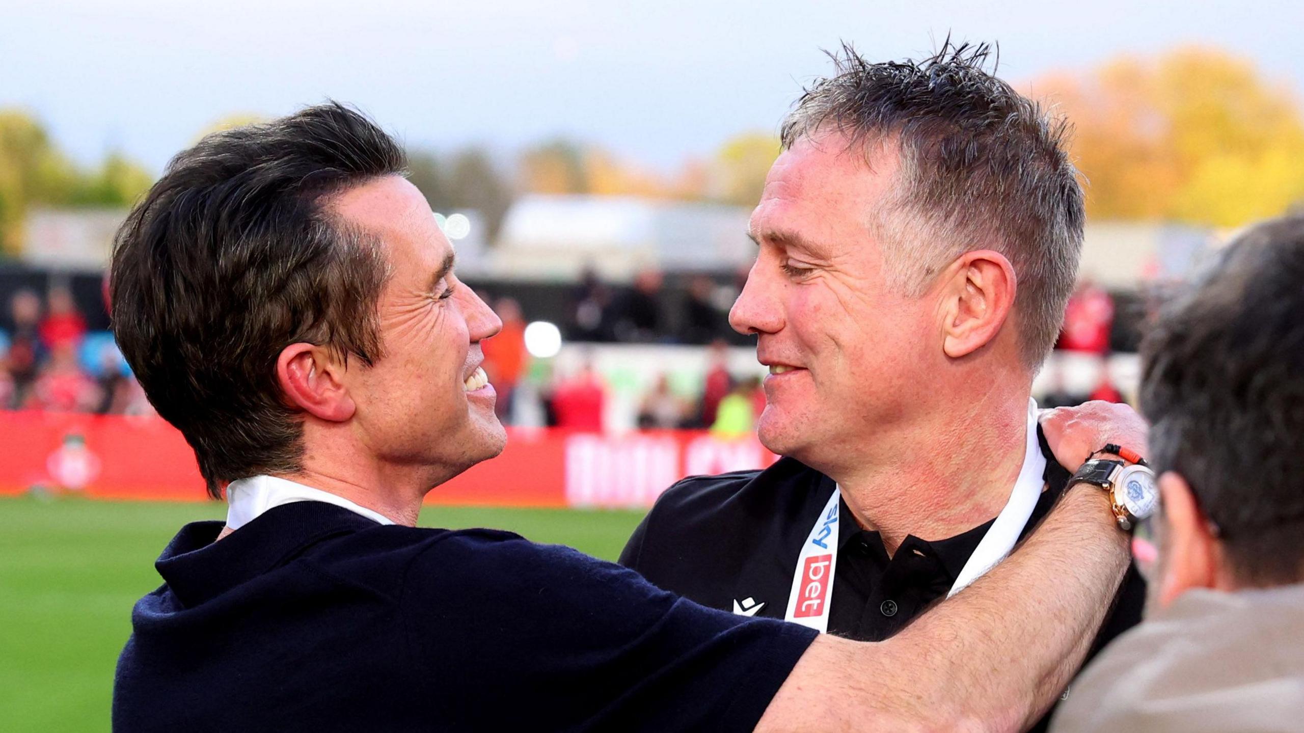 Rob McElhenney a Phil Parkinson