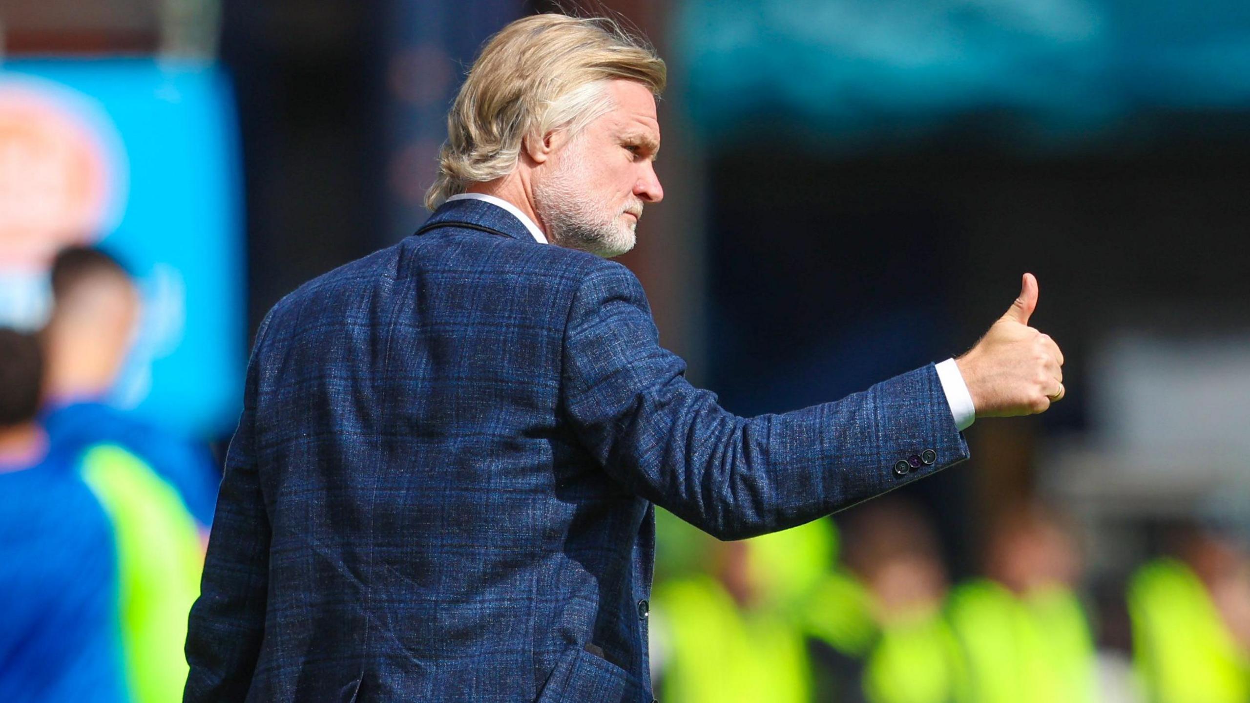 Dundee head coach Steven Pressley