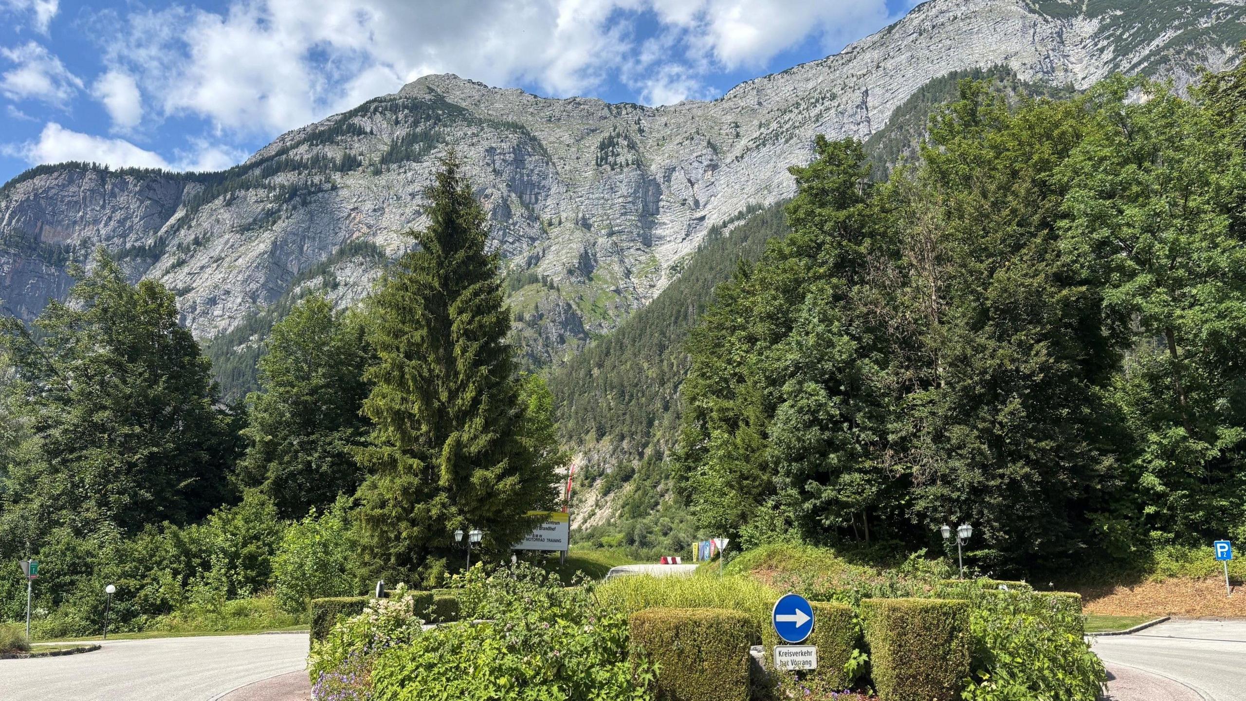 A scenic image of the mountains in Saalfelden, Austria