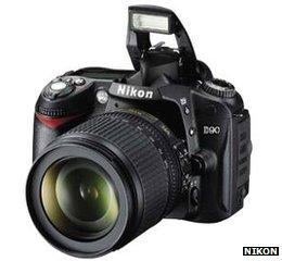Nikon D90 SLR