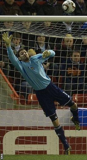 Scotland goalkeeper Craig Gordon