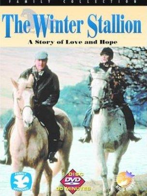 Clawr y ffilm the Winter Stallion