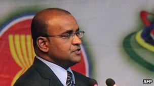 Guyanan President Bharrat Jagdeo addressing a conference in Brazzaville in 2011