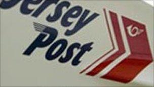 Jersey Post logo: Pic Jersey Post