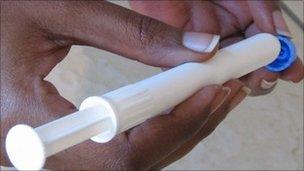 A microbicide applicator (image: Caprisa website)