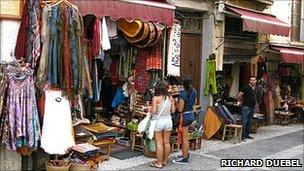 Shoppers on the Calderia Nueva, Grenada