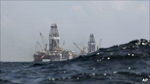 Development Driller II and III at the Deepwater Horizon site 22.7.10